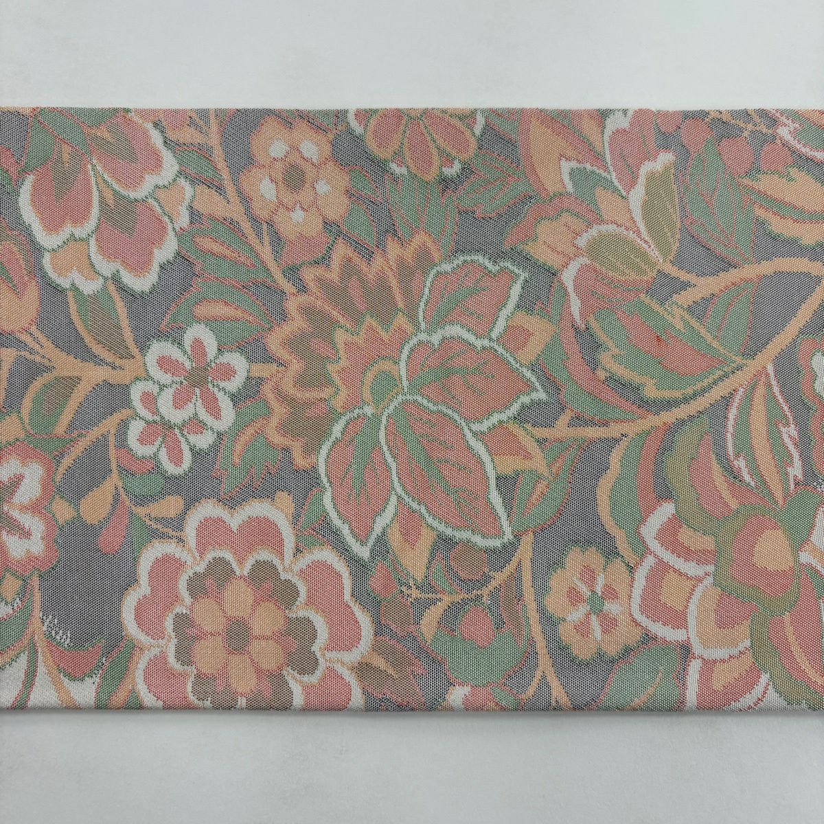 【美品】 名古屋帶 優品級 草花紋 紋 花唐草紋 米色 純蠶絲
