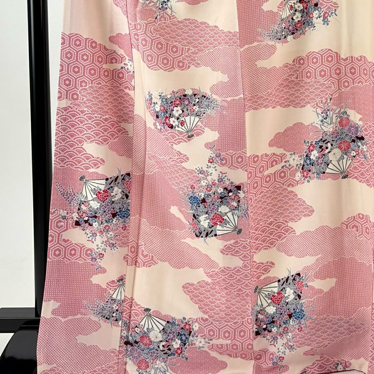 【美品】 小紋 身長168cm 袖長67cm M 雙層 花扇子 雲紋 淺粉 純蠶絲 優品級