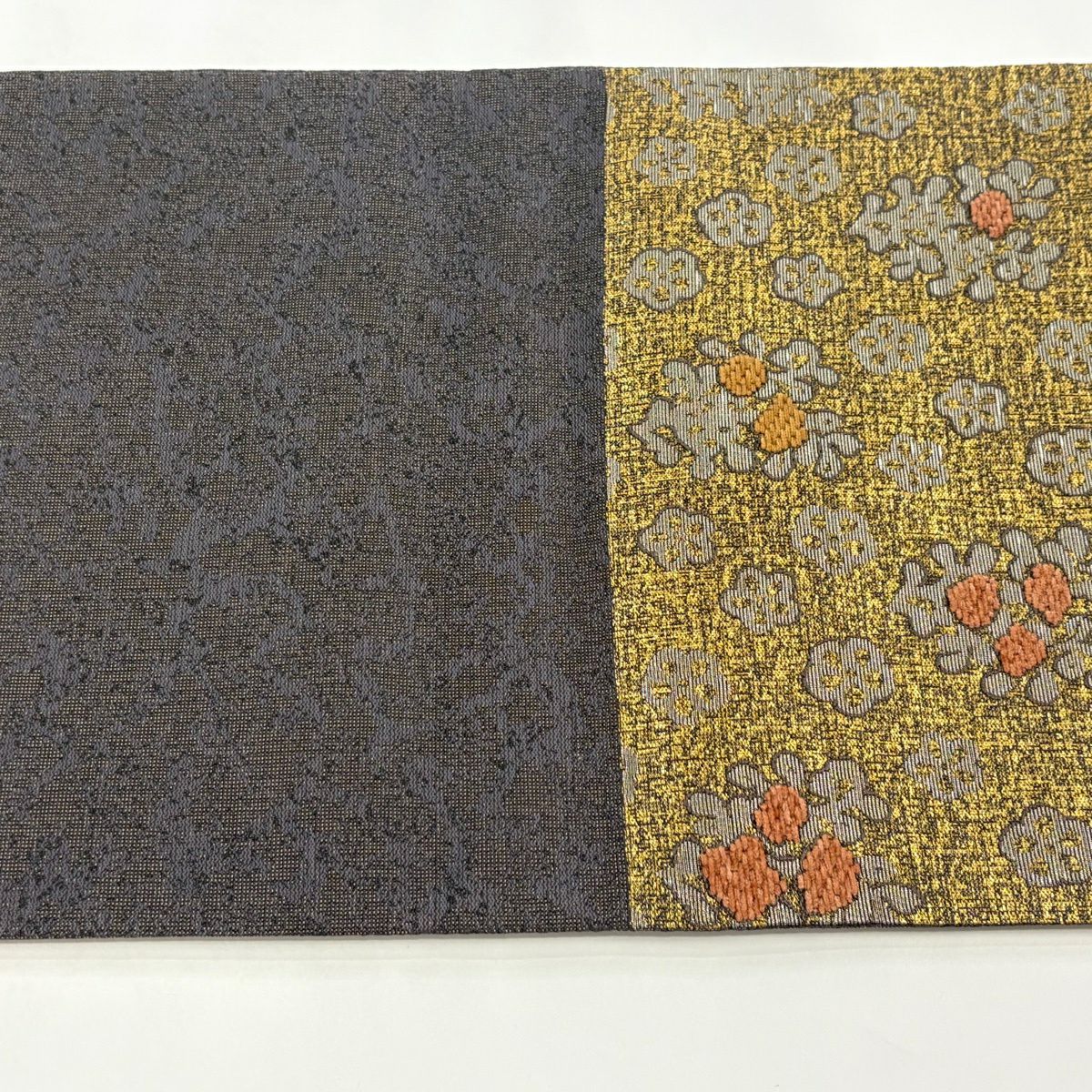 【美品】 袋帶 秀品級 草花紋紋 梅花 金絲 金金箔 金 六通 純蠶絲