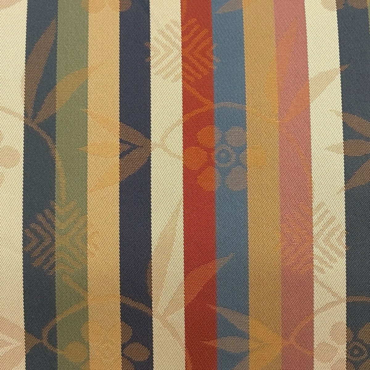 【美品】 袋帶 秀品級 有落款 あらいそ 縞 笹蔓 金金箔 米色 全通 純蠶絲