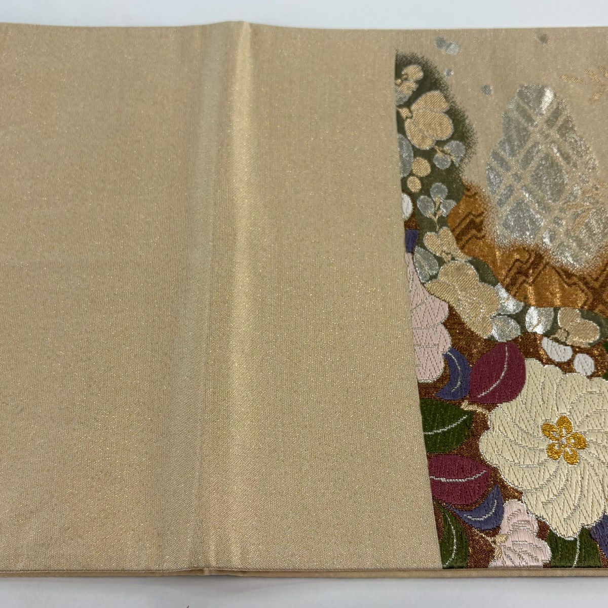【美品】 袋帶 秀品級 辻花染圖案 道長取 唐織 金線 奶油色 六通 純蠶絲