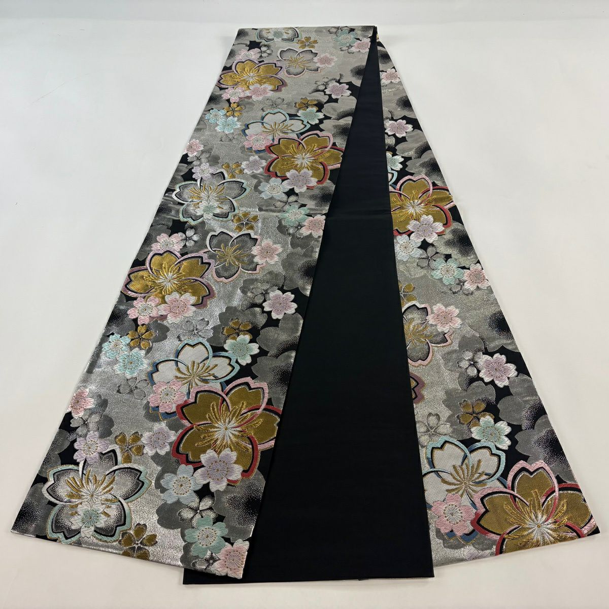 【美品】 袋帶 秀品級 振袖禮服禮服用 櫻花 唐織 金銀線 銀色 全通 純蠶絲
