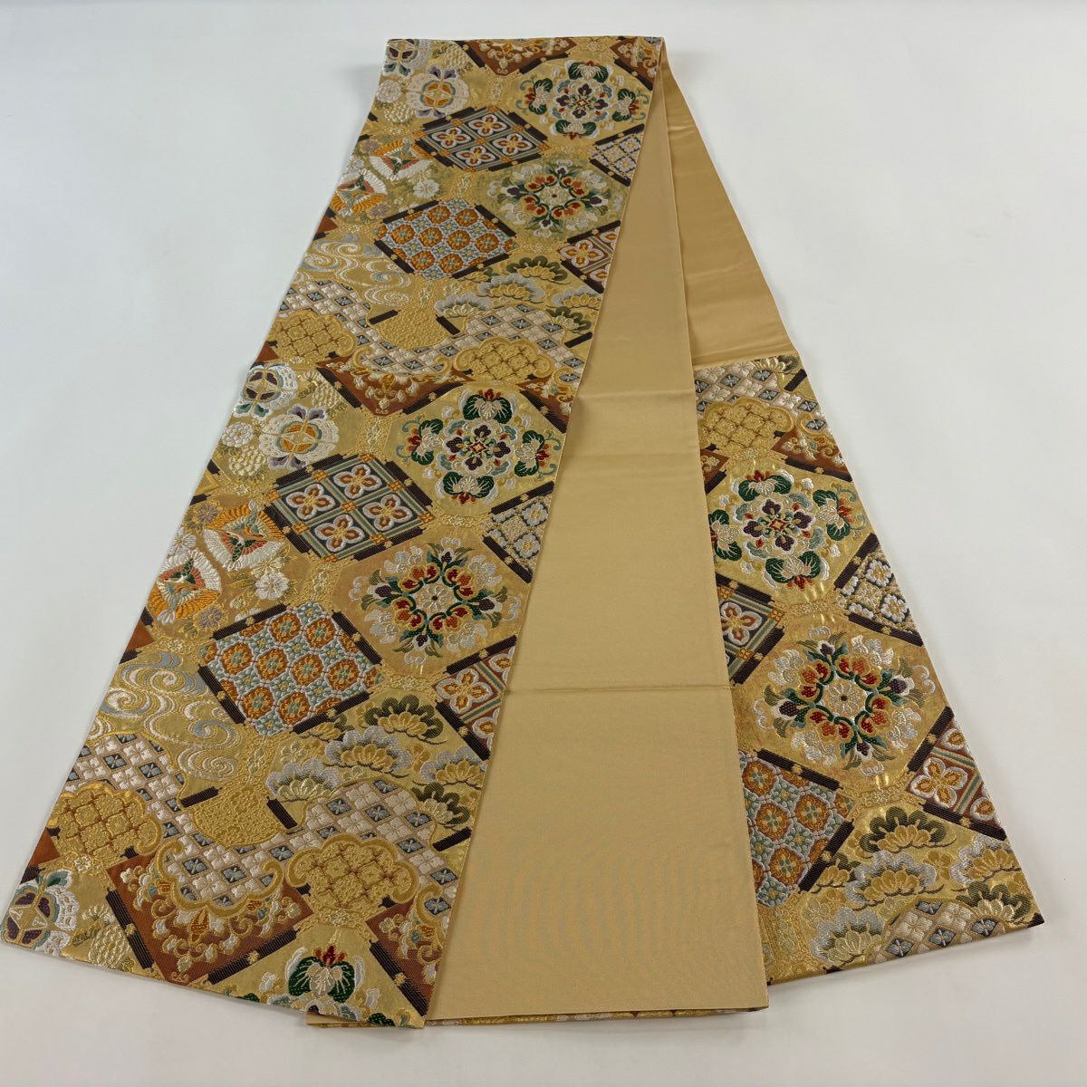 【美品】 袋帶 秀品級 天井畫蜀甲紋 花鳥 華紋 金銀絲 本金金箔 金色 六通 純蠶絲