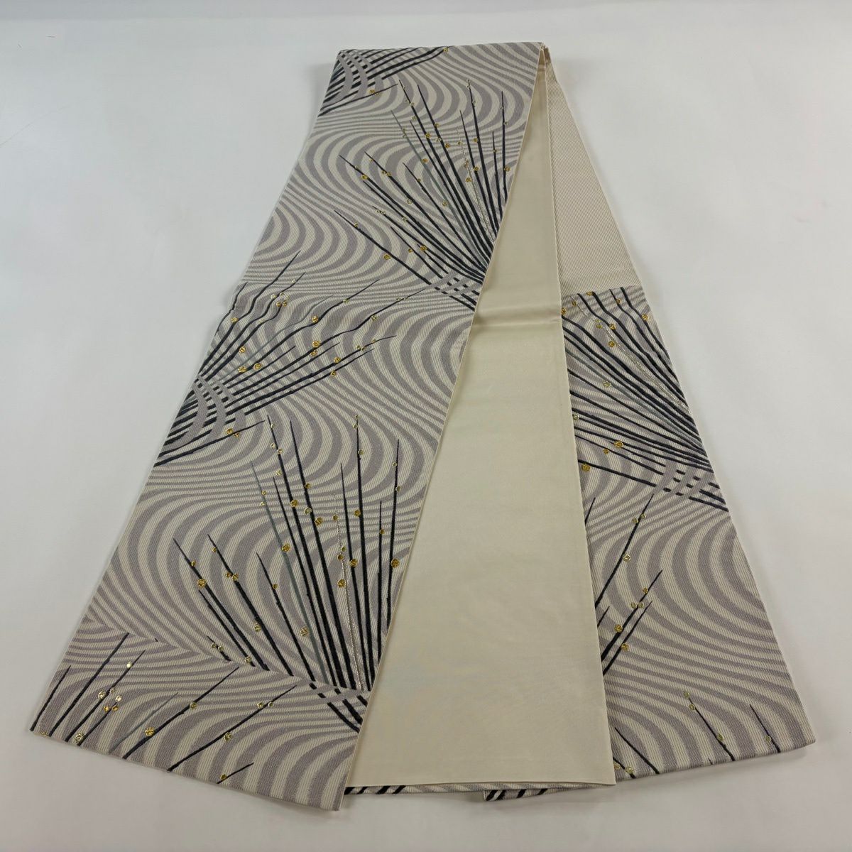 袋帶 秀品級 蕾 斜條 金絲 刺繡 奶油 六通 純蠶絲