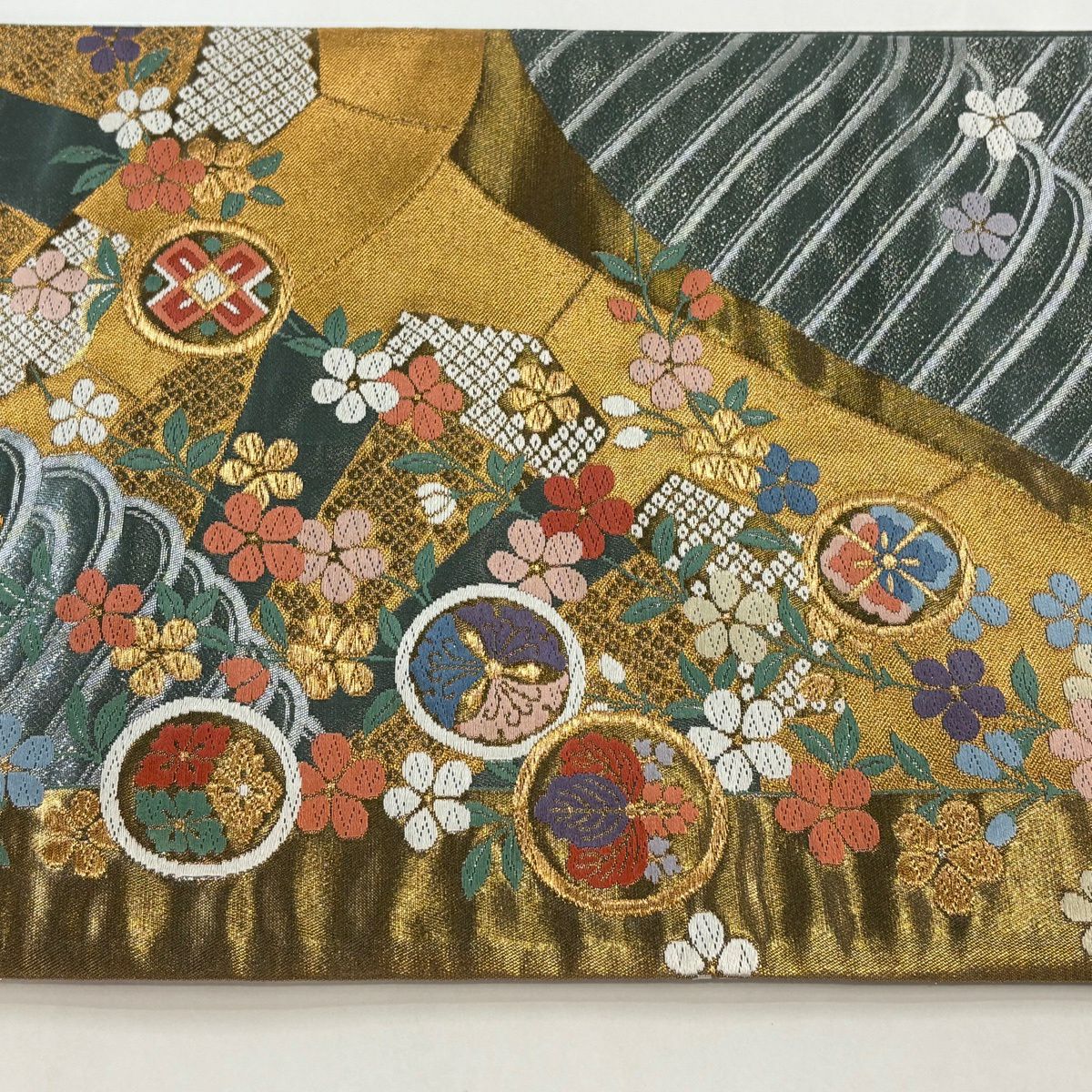 【美品】 袋帶 秀品級 關西仕立 蘭 鎌倉文 金絲 唐織 淺綠 六通 純蠶絲