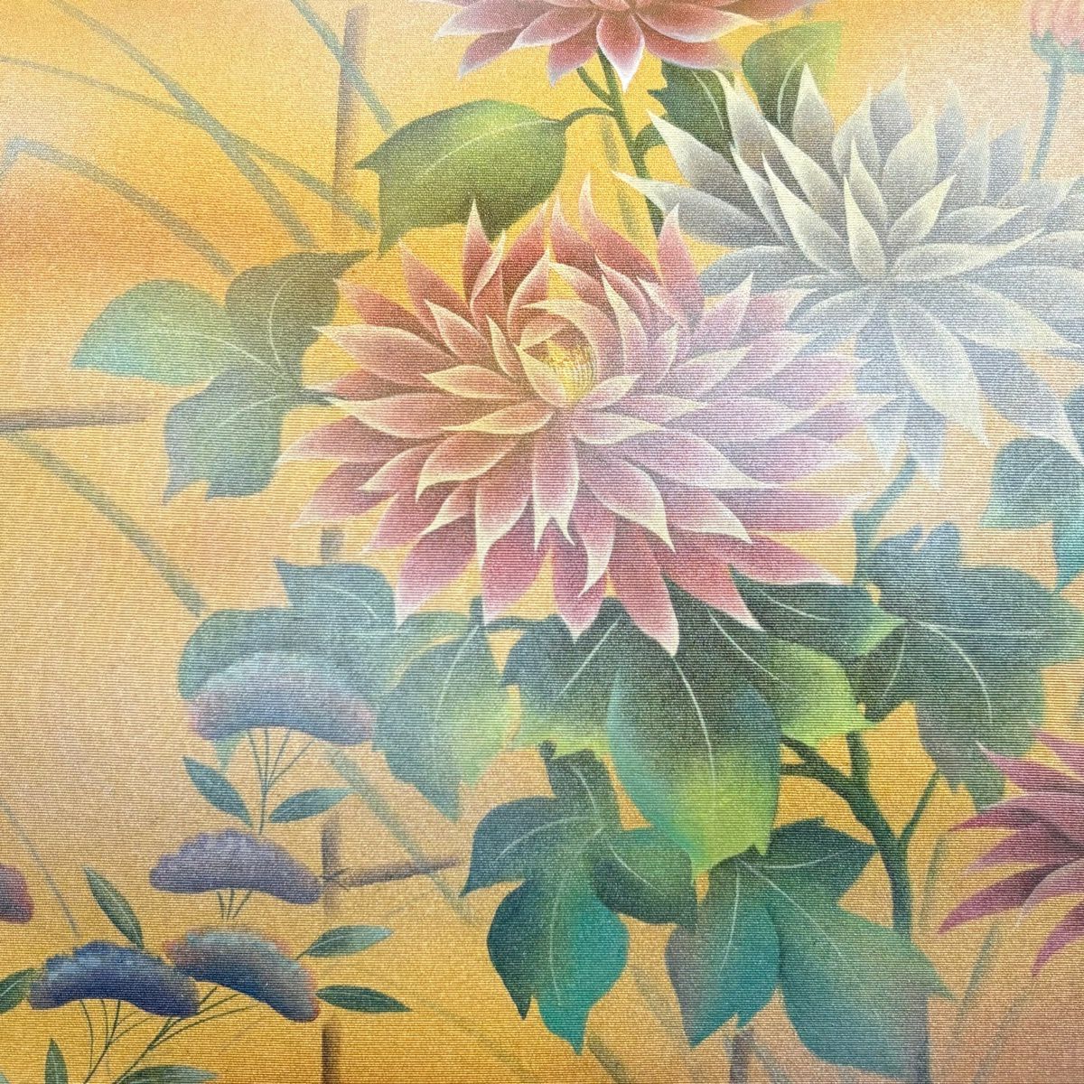 【美品】 袋帶 秀品級 落款あり 草花紋紋 紗綾形 金彩裝飾 山吹 深藍色 お太鼓柄 純蠶絲