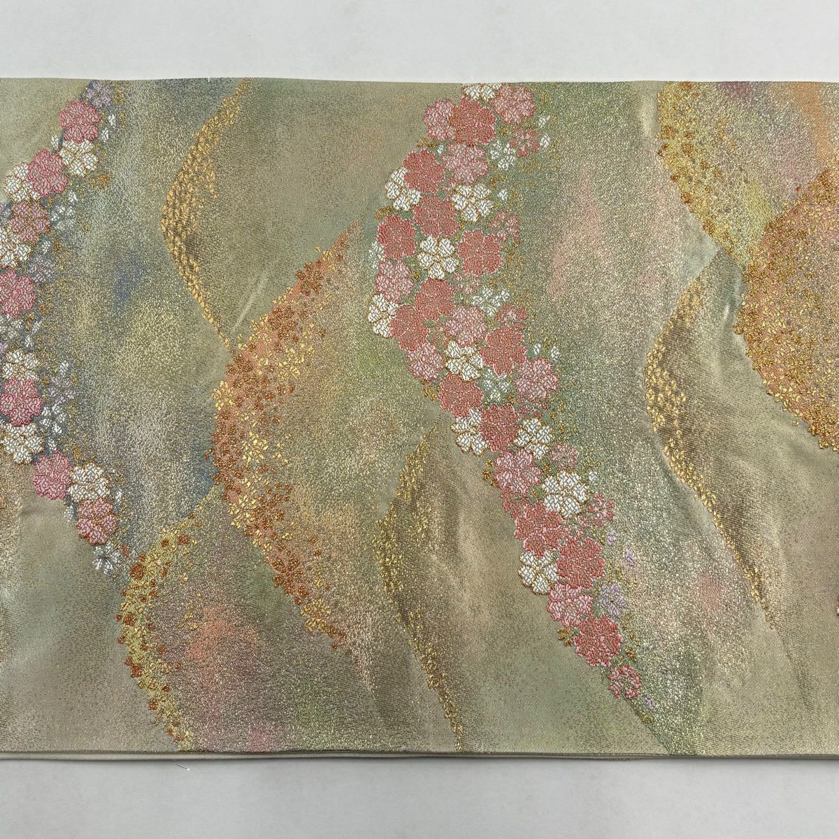 【美品】 袋帶 秀品級 關西仕立 山並 櫻花 金絲 金金箔 金色 六通 純蠶絲