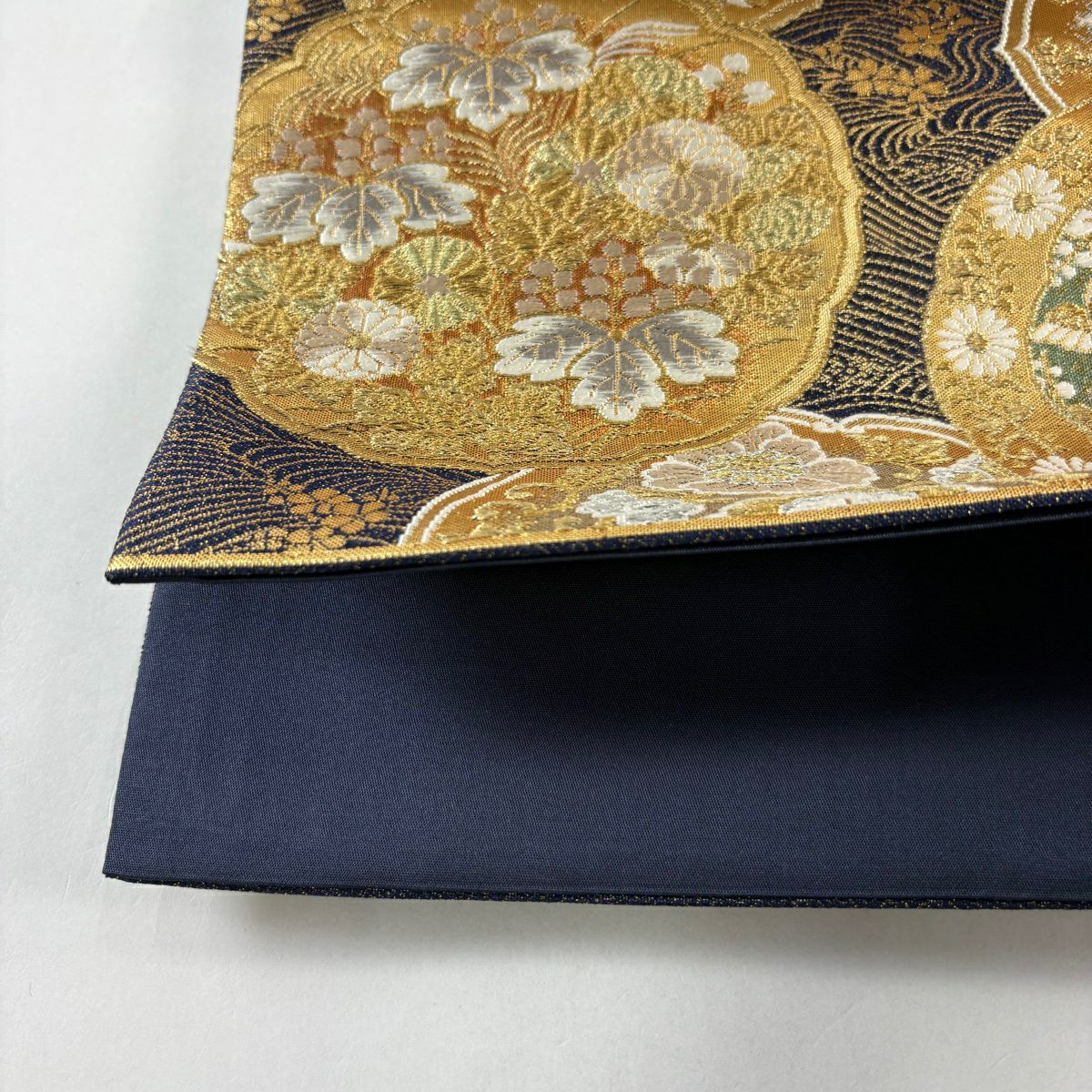 【美品】 袋帶 秀品級 華紋 花鳥 金銀線 金金箔 黑色 大鼓圖案 純蠶絲