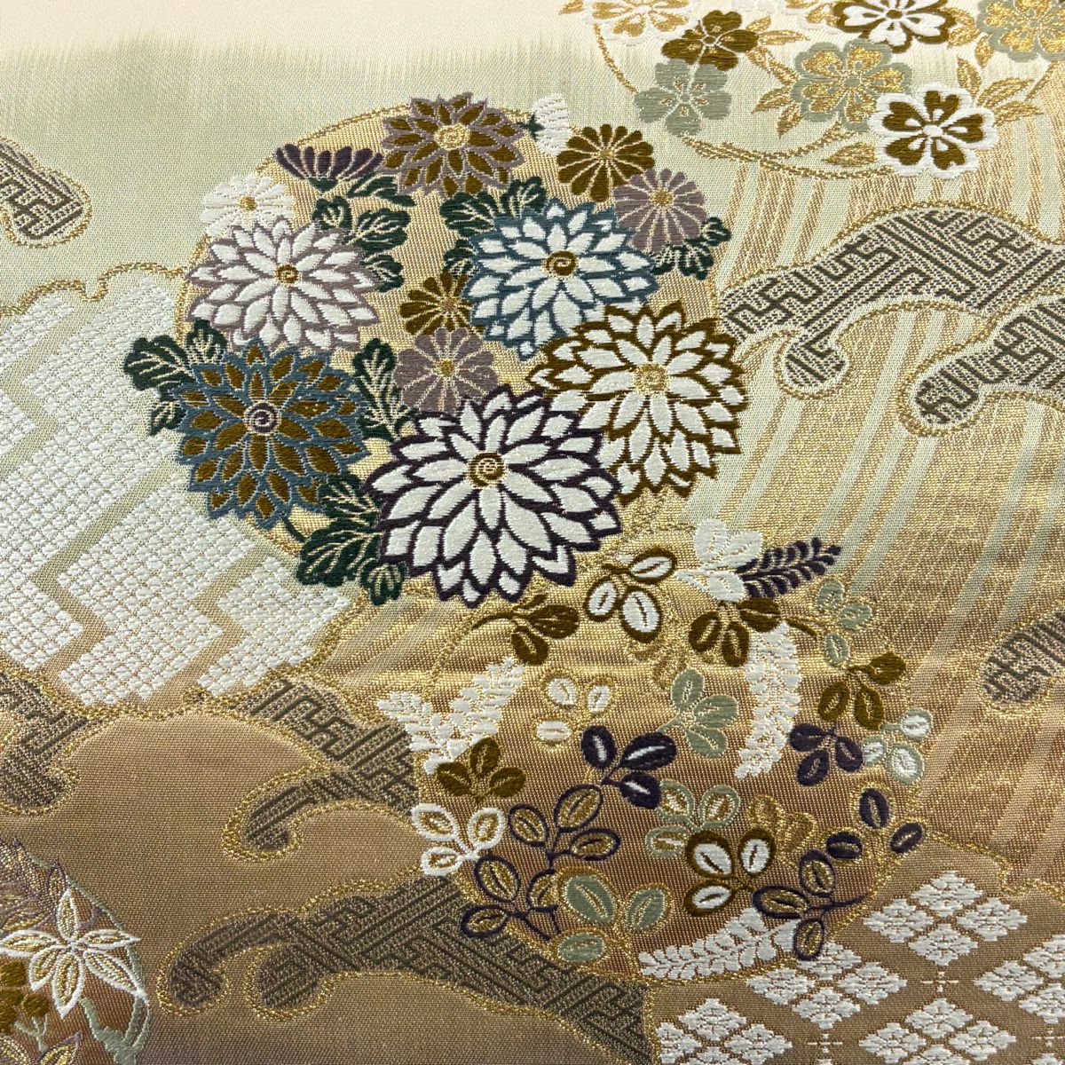 【美品】 袋帶 秀品級 雪輪 波濤 金絲 唐織 米色 六通 純蠶絲