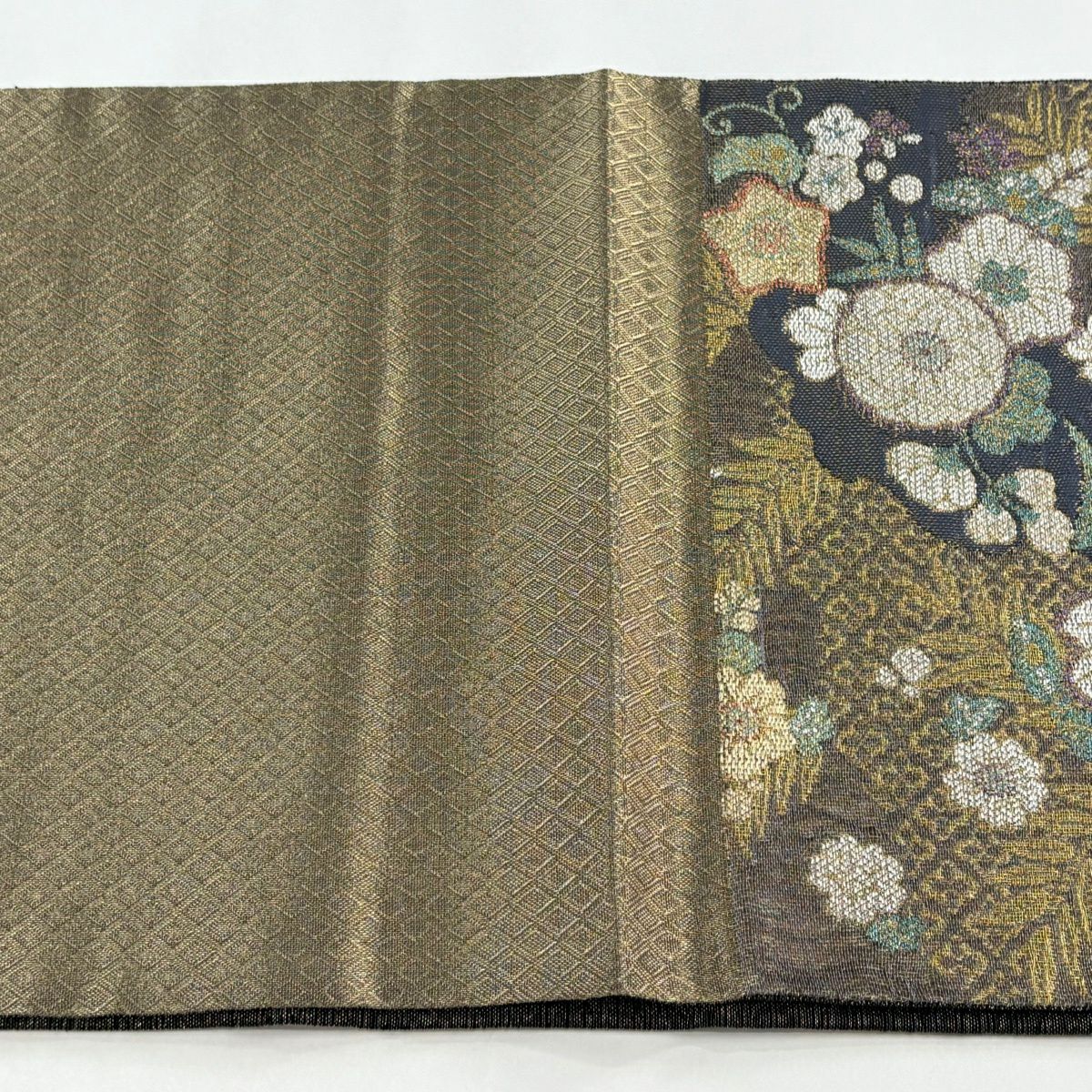 【美品】 袋帶 秀品級 大和 草花紋 金絲 灰紫 六通 純蠶絲