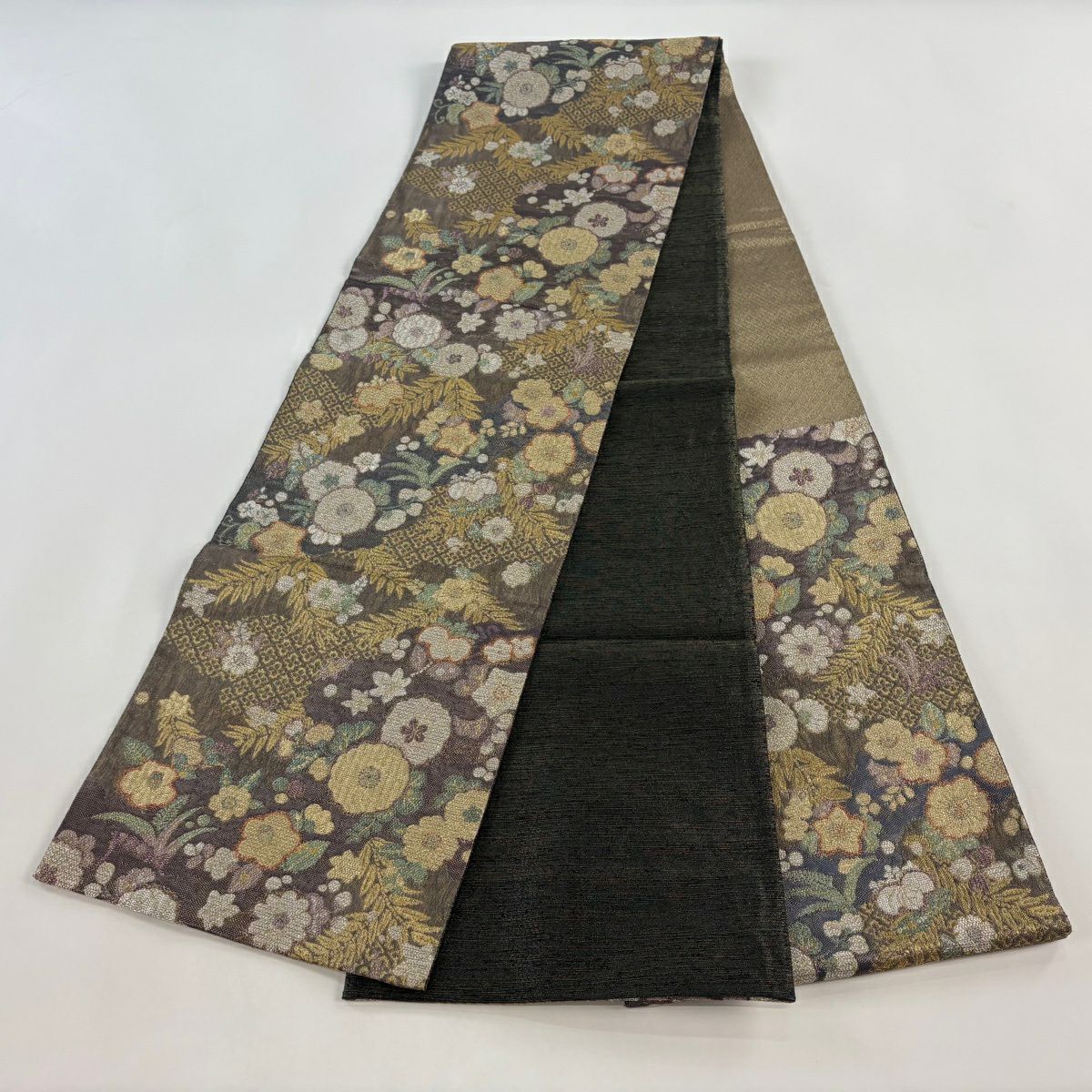 【美品】 袋帶 秀品級 大和 草花紋 金絲 灰紫 六通 純蠶絲