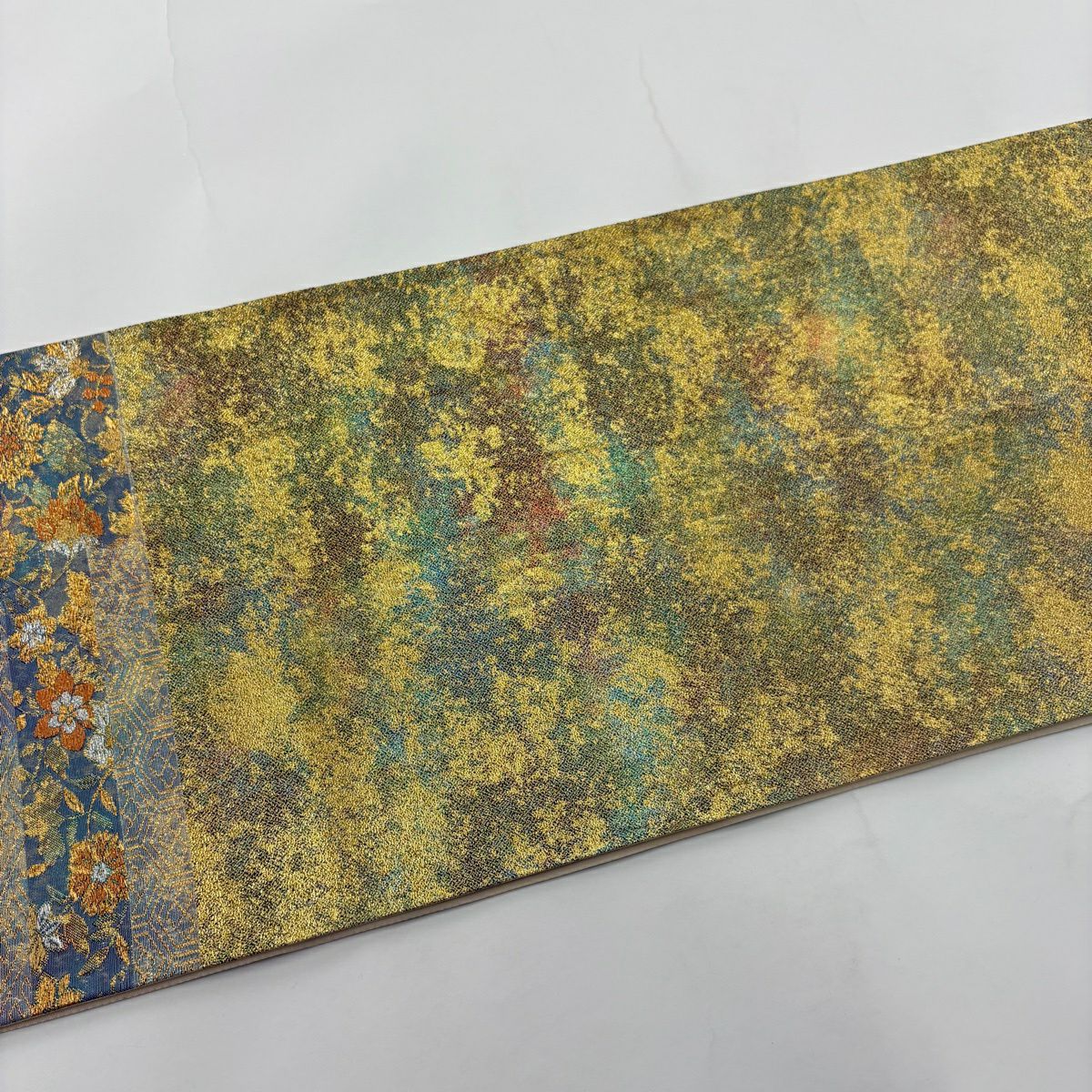 【美品】 袋帶 秀品級 花唐草紋 有職紋樣 金銀彩 金金箔 灰綠 六通 純蠶絲