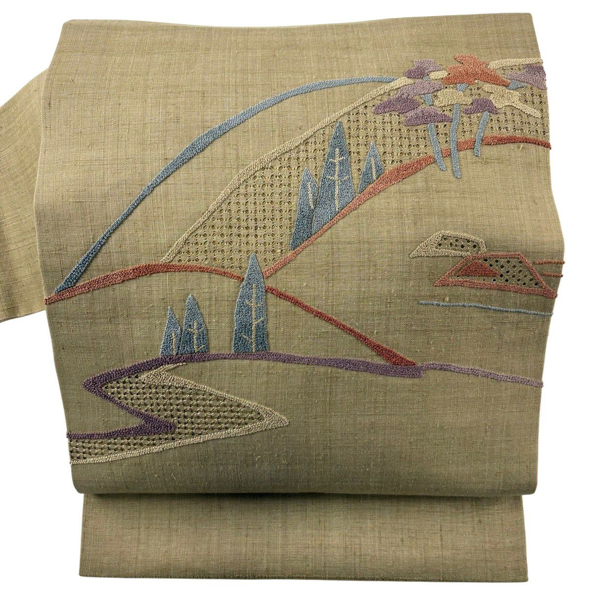 【美品】名古屋帶 秀品級 關西仕立 紬織織 樹木 流水 相良刺繡 薄茶 純蠶絲