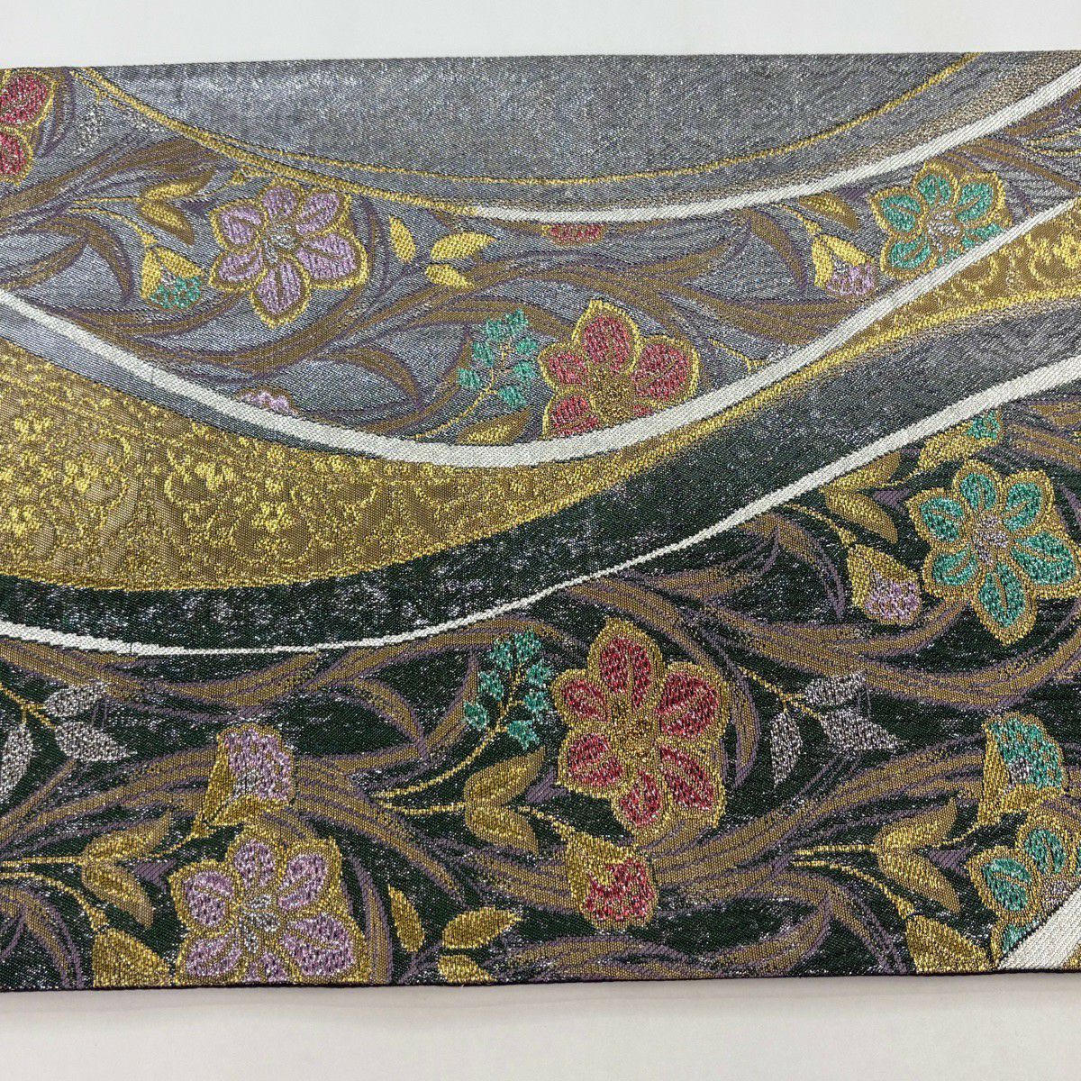 【美品】 袋帶 秀品級 草花紋紋 金金箔 金絲 綠 六通 純蠶絲