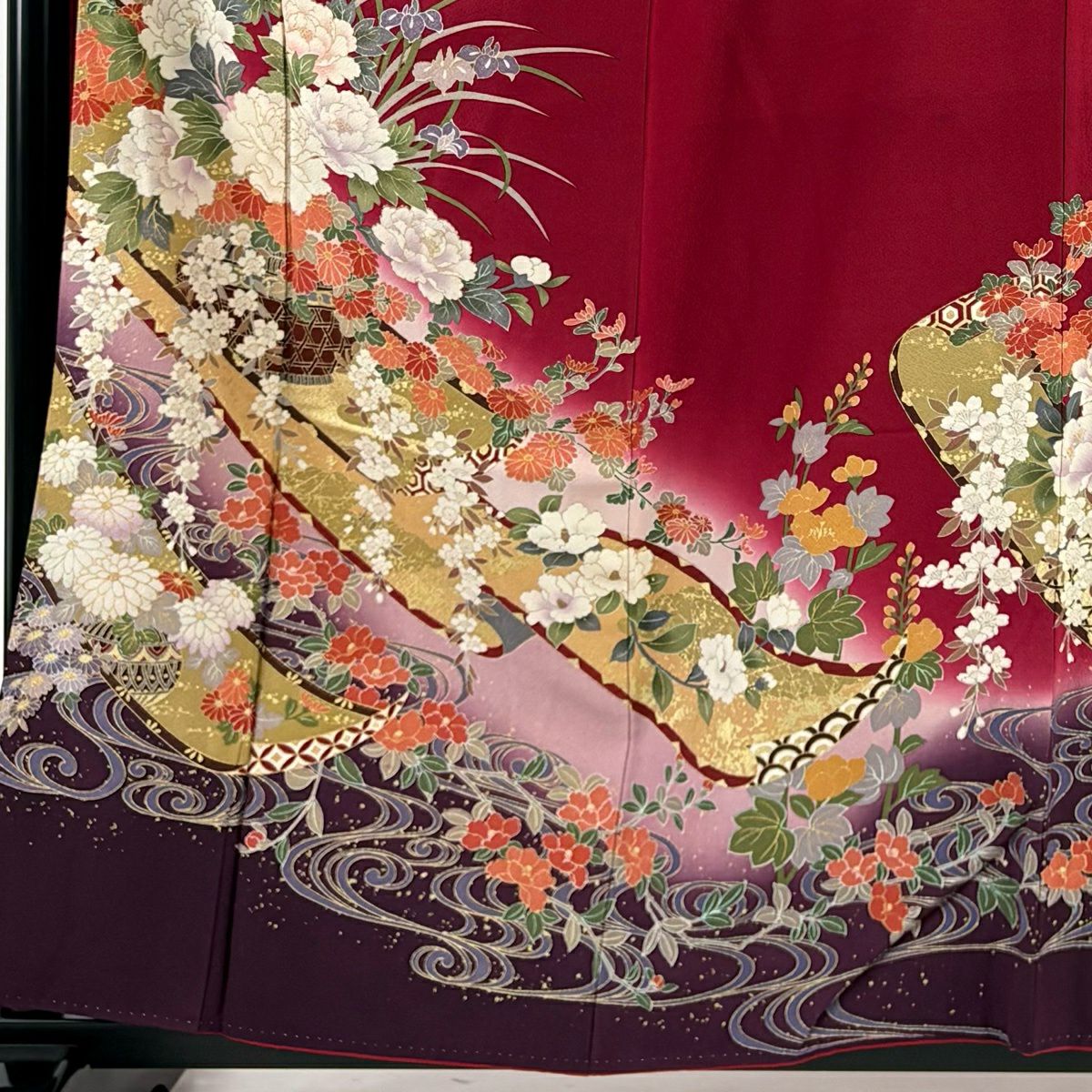 振袖禮服 身長160cm 袖長67cm M 雙層 花器 流水 金彩裝飾 染分 玫瑰紅 純蠶絲 優品級