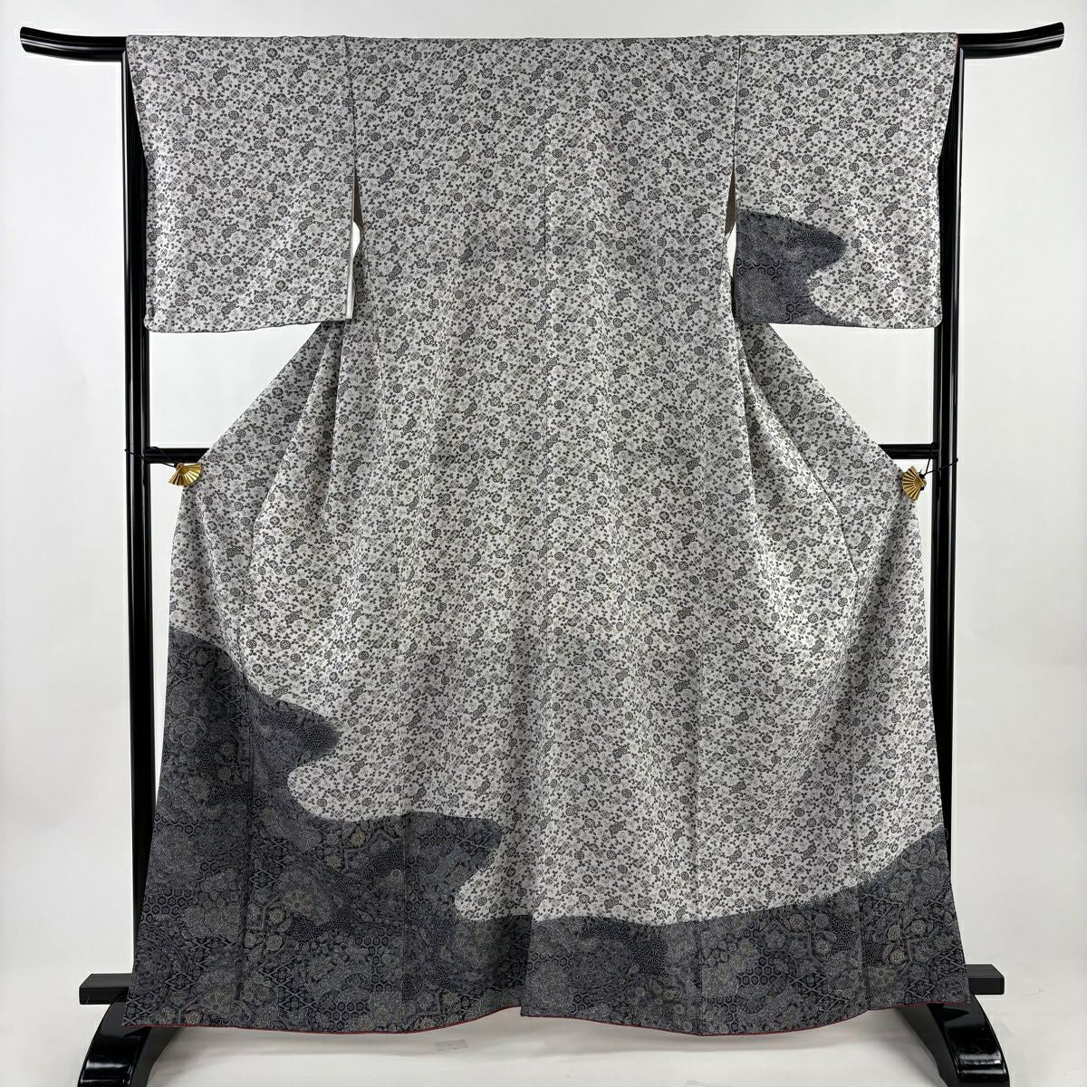 【美品】 付下 身長164cm 袖長65.5cm M 雙層 草花紋紋 七寶紋 金銀彩 灰色 純蠶絲 秀品級
