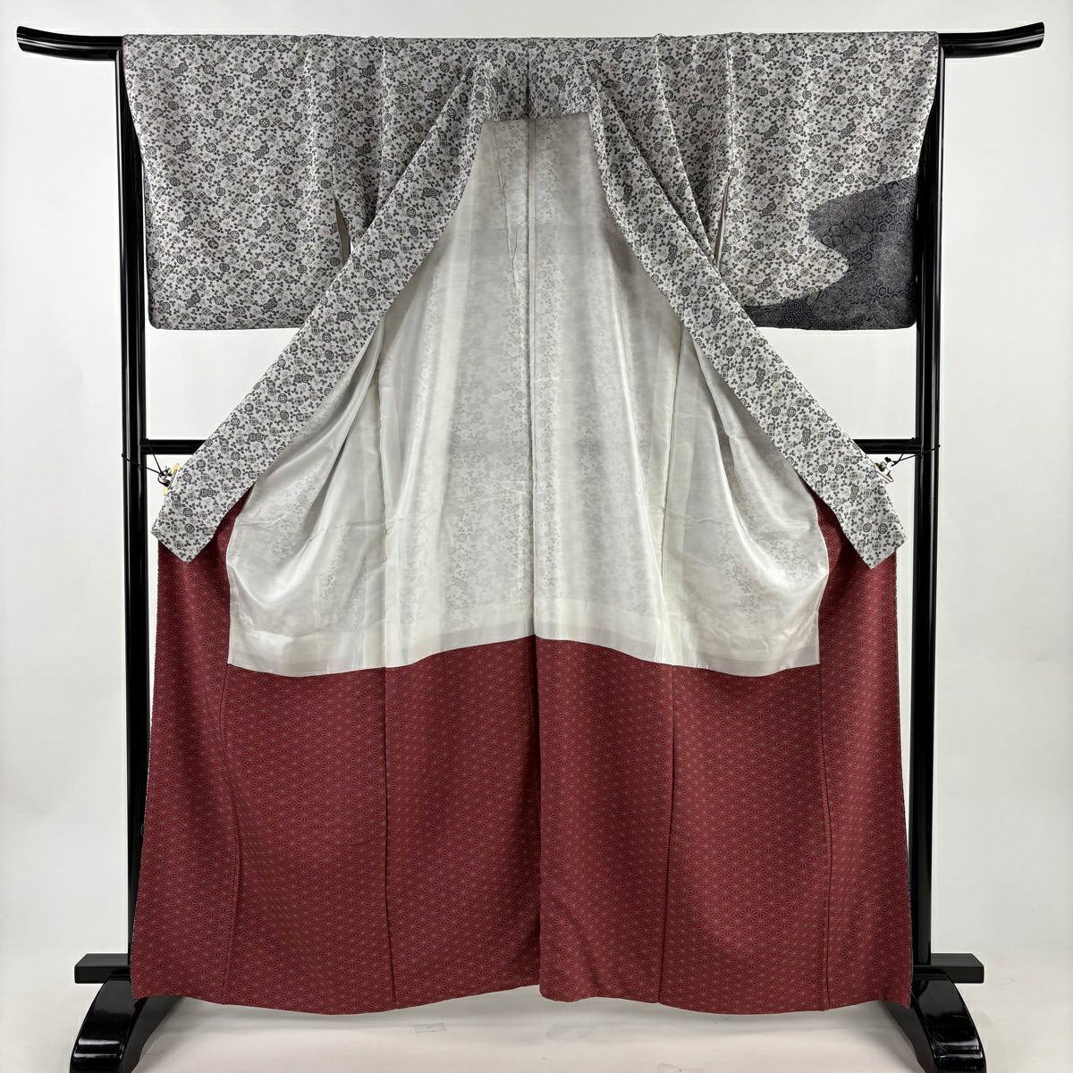 【美品】 付下 身長164cm 袖長65.5cm M 雙層 草花紋紋 七寶紋 金銀彩 灰色 純蠶絲 秀品級