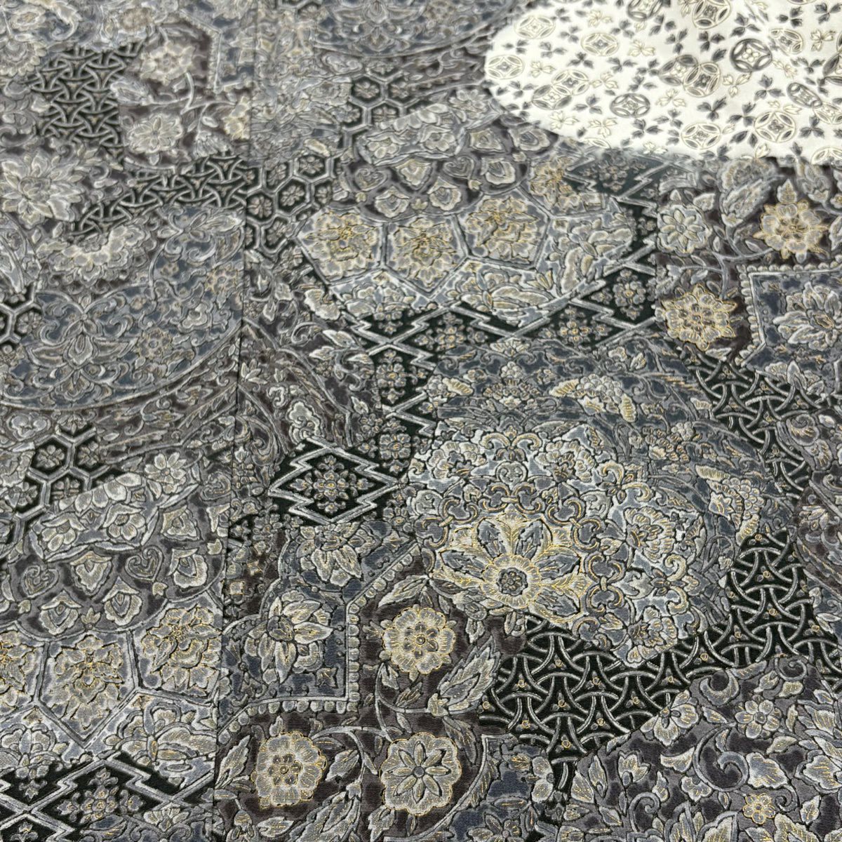 【美品】 付下 身長164cm 袖長65.5cm M 雙層 草花紋紋 七寶紋 金銀彩 灰色 純蠶絲 秀品級