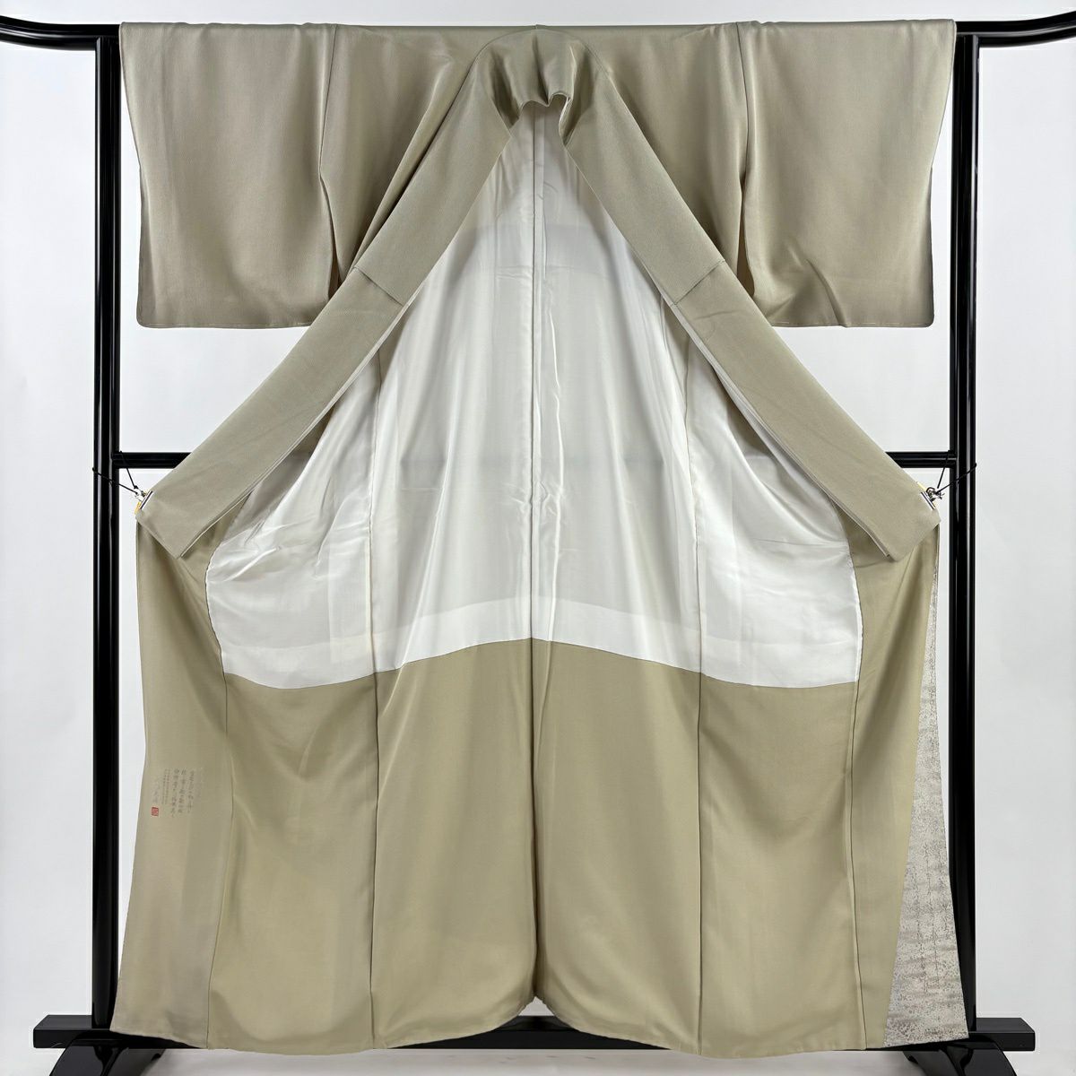 【美品】 留袖禮服禮服 身長161.5cm 袖長63cm S 雙層 松樹尾光琳 落款あり 人物 源氏歌仙圖 金銀彩 銀糸 灰綠 純蠶絲 秀品級 一つ紋