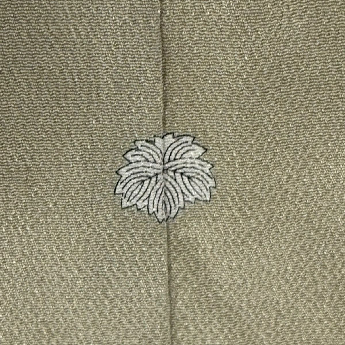 【美品】 留袖禮服禮服 身長161.5cm 袖長63cm S 雙層 松樹尾光琳 落款あり 人物 源氏歌仙圖 金銀彩 銀糸 灰綠 純蠶絲 秀品級 一つ紋