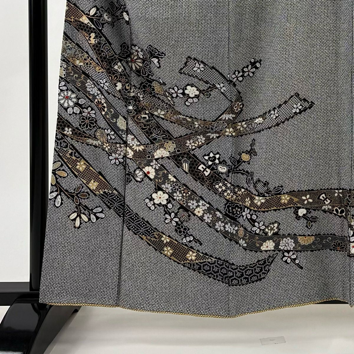 【美品】 付下 身長161cm 袖長66cm M 雙層 枝梅花 熨斗紋 金銀彩 黑灰 純蠶絲 秀品級