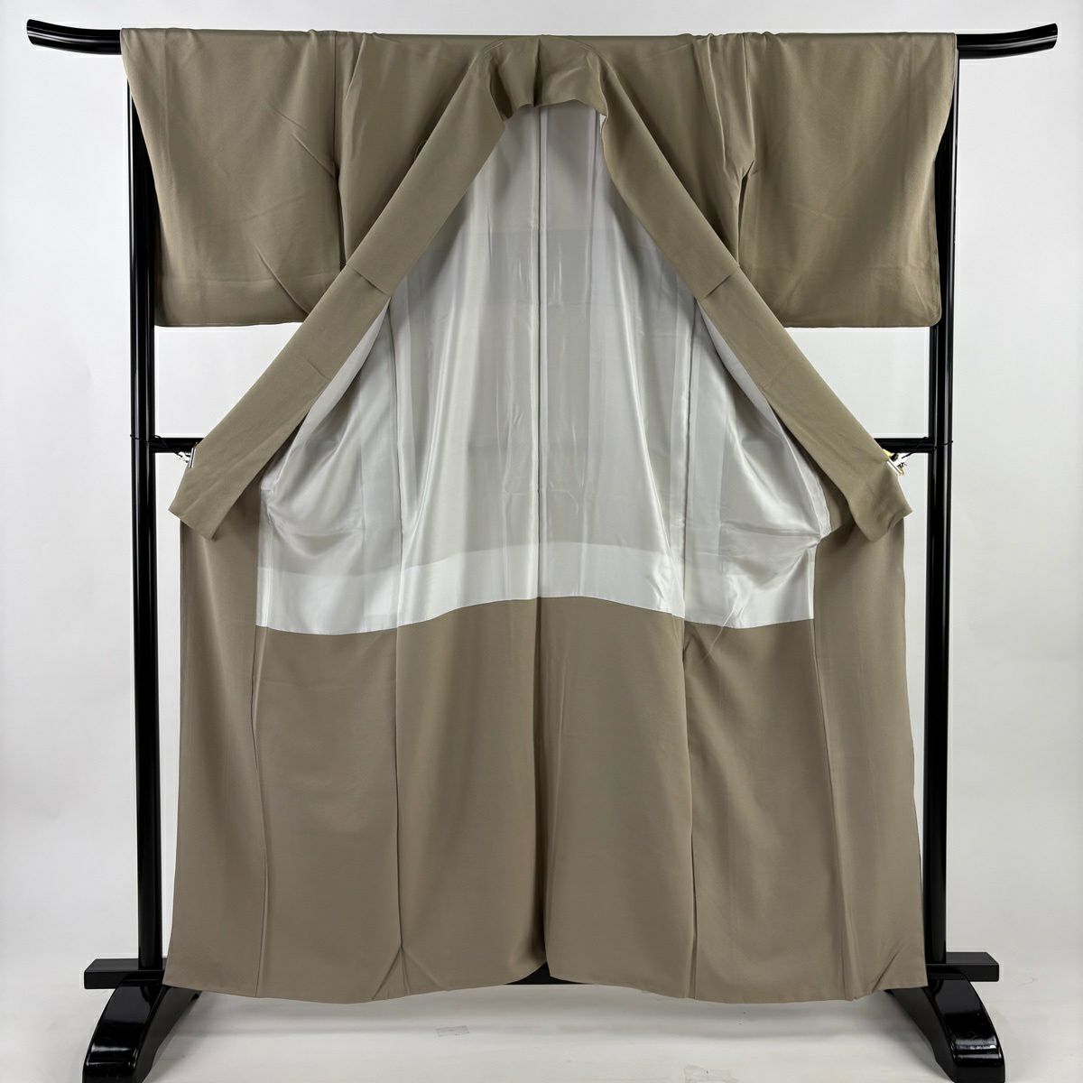 【美品】 留袖禮服禮服 身長161.5cm 袖長67cm M 雙層 建物 草花紋紋 金銀彩 漸層 灰茶 純蠶絲 秀品級 一つ紋