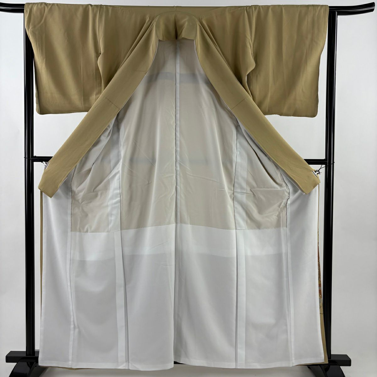 色留袖禮服 身長161.5cm 袖長64cm M 雙層 向對鳥 束帶熨斗紋 金銀彩 淡黃土 純蠶絲 秀品級 一個紋