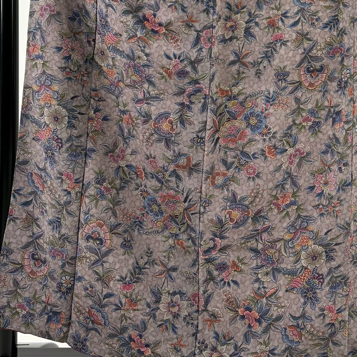 【美品】 小紋 身長158cm 袖長65cm M 雙層 草花紋紋 縮緬 灰紫 純蠶絲 秀品級