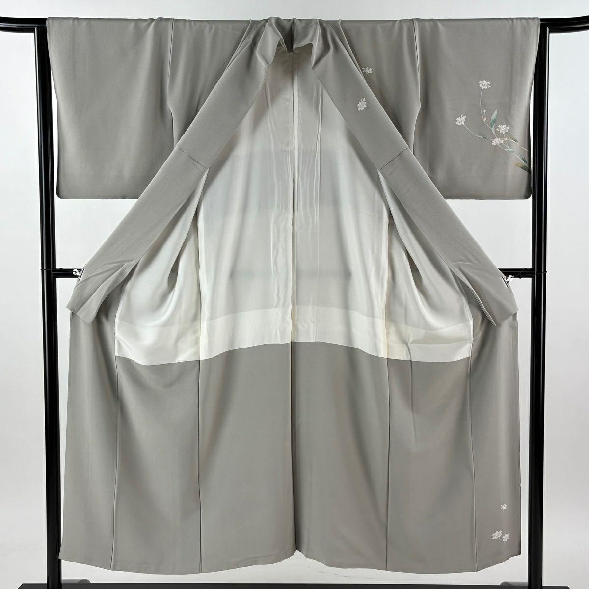 【美品】訪問服 身長150cm 袖長64cm M 雙層 藤舟 落款あり 草花紋紋 染分 ぼかし 灰色 純蠶絲 名品級
