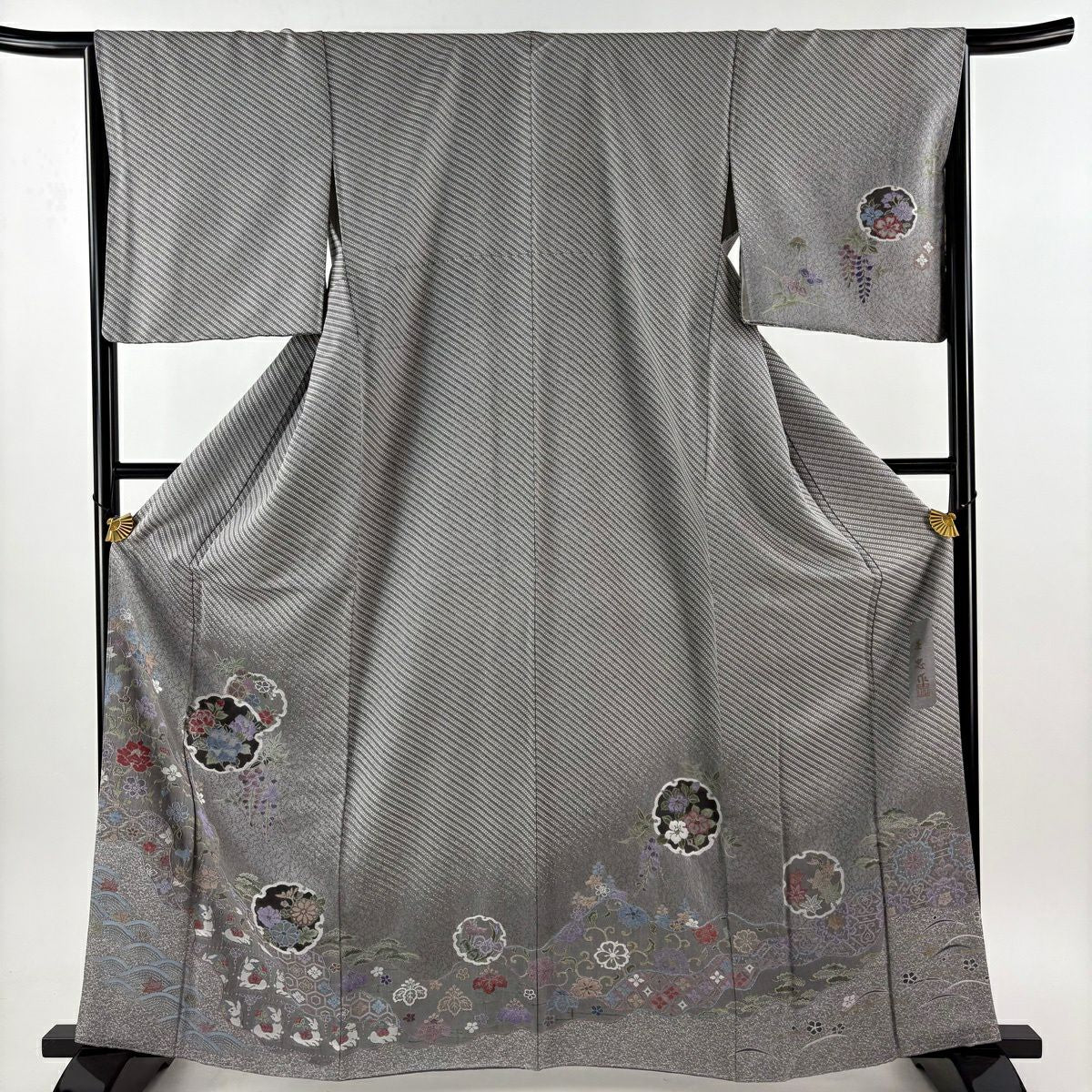 【美品】 付下 身長163cm 袖長66cm M 雙層 落款あり 雪輪 草花紋 灰 純蠶絲 名品級