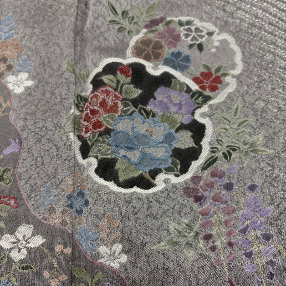 【美品】 付下 身長163cm 袖長66cm M 雙層 落款あり 雪輪 草花紋 灰 純蠶絲 名品級