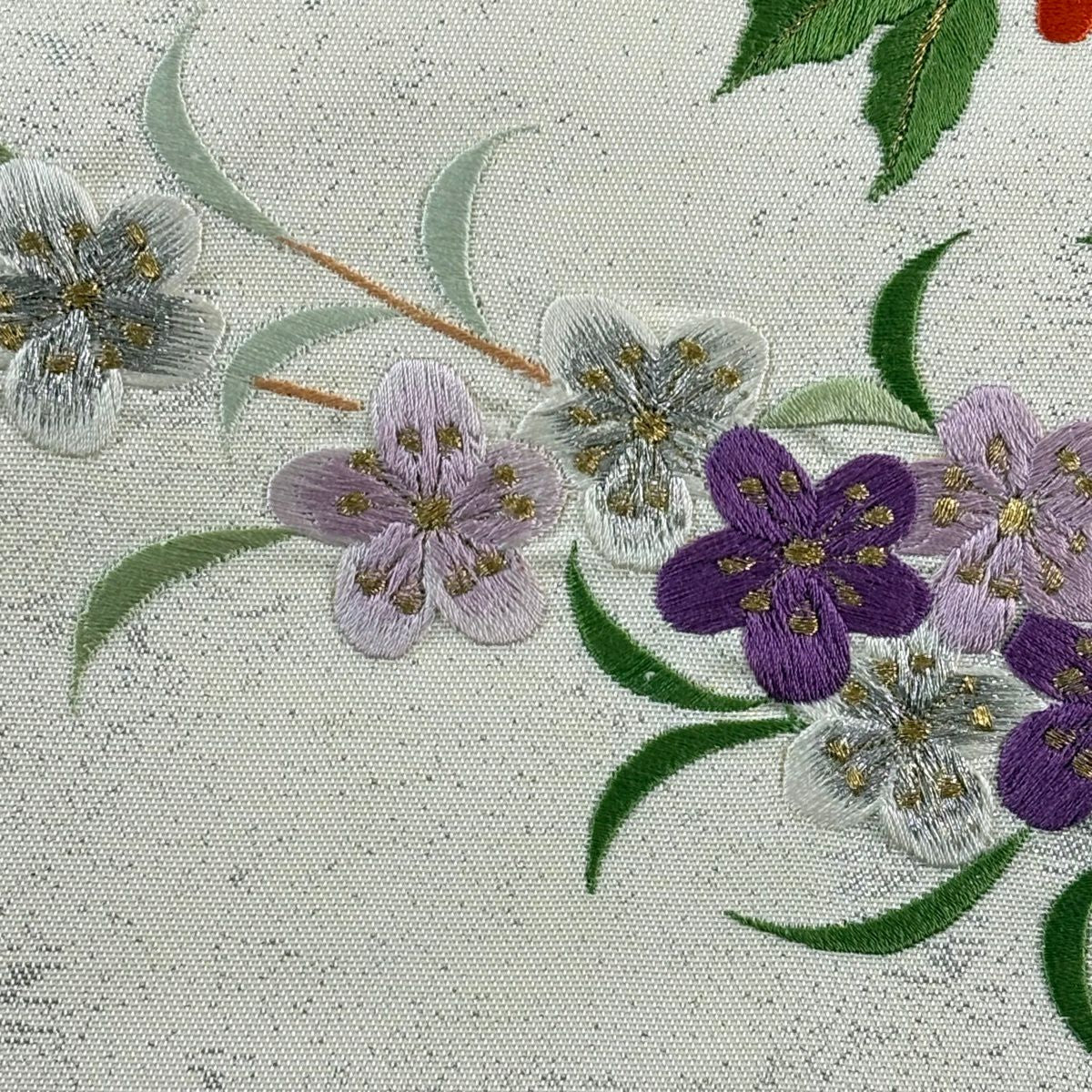 名古屋帶 優品級 菊花 梅花 刺繡 金銀彩 奶油色 純蠶絲