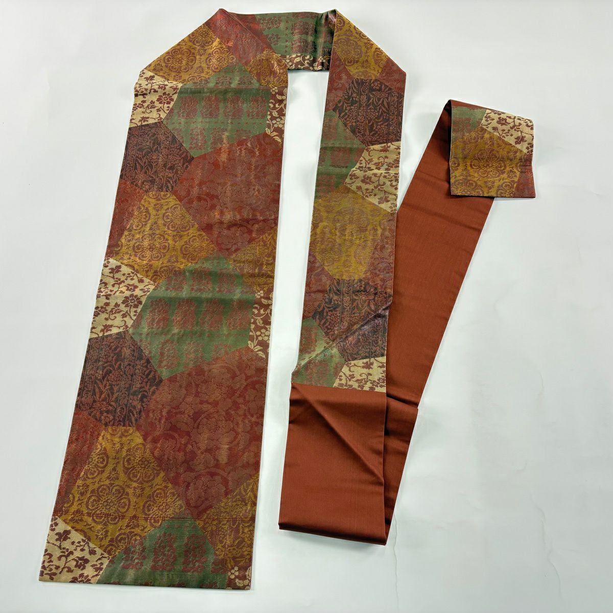 【美品】名古屋帶 優品級 花 花唐草紋 金金箔 紅茶 純蠶絲
