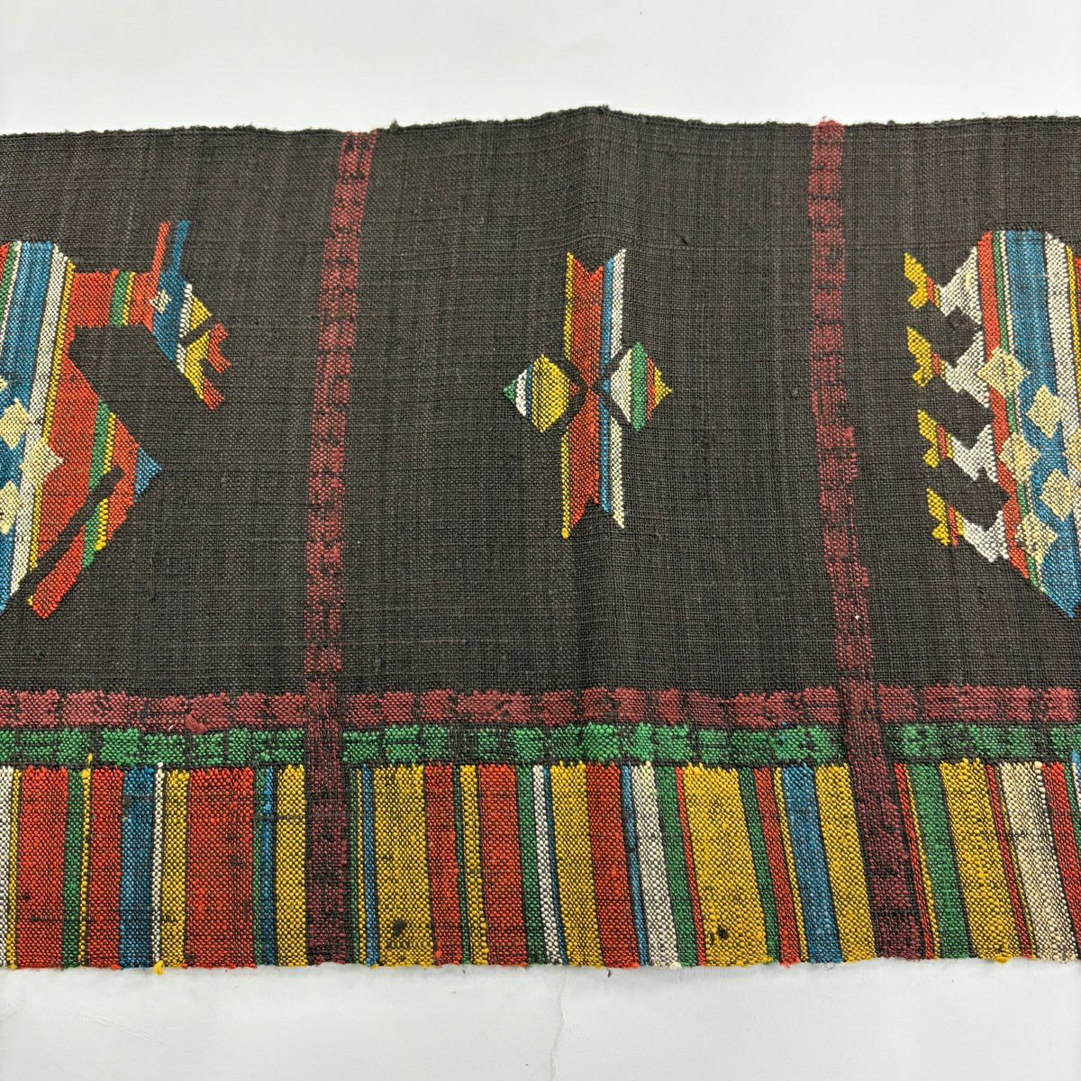 【美品】 名古屋帶 優品級 紬織織 八寸名古屋帶 松樹葉仕立 動物 縞模樣 墨 純蠶絲