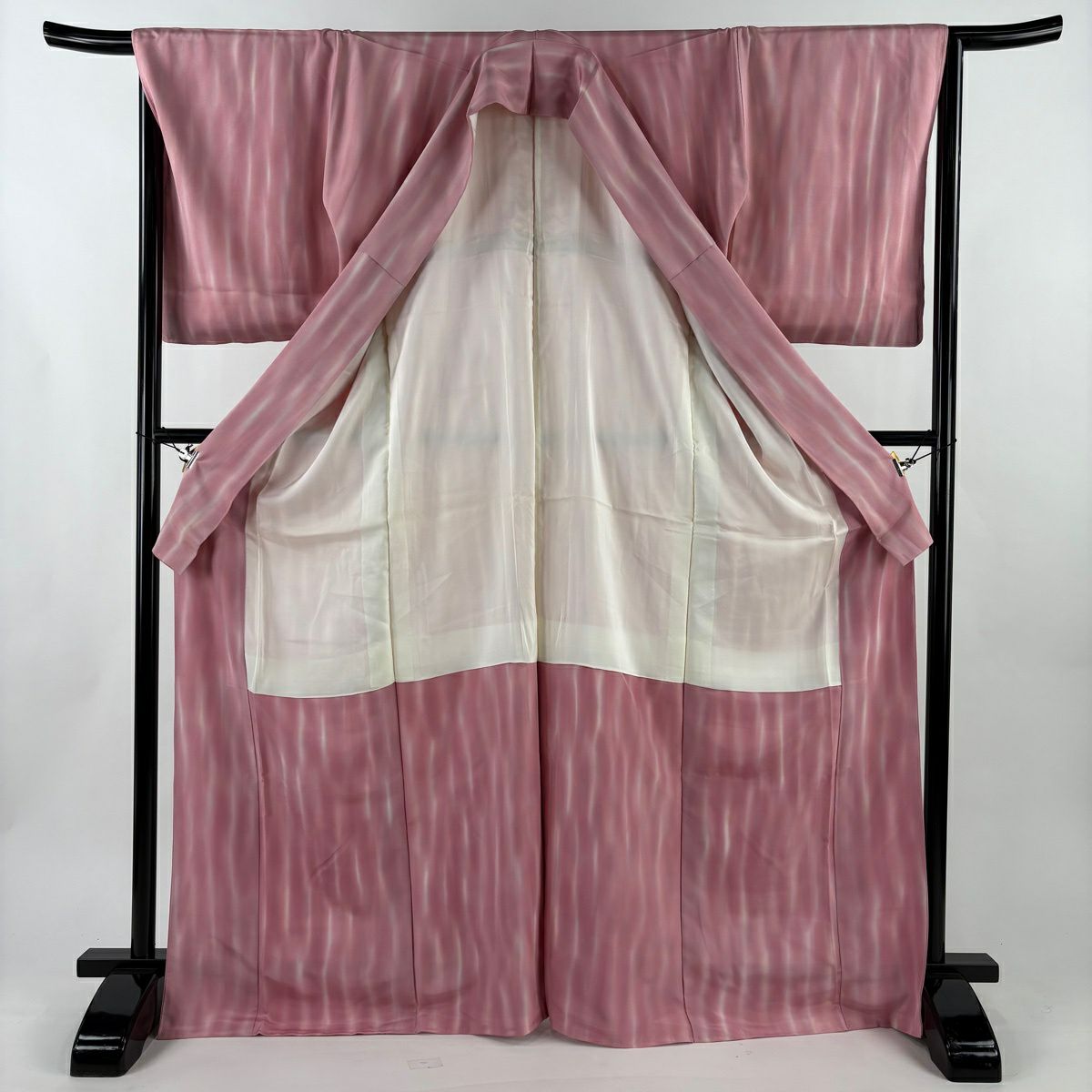 【美品】 小紋 身長169.5cm 袖長67cm M 雙層 落款あり 縞 幾何學 漸層 粉紅 純蠶絲 優品級