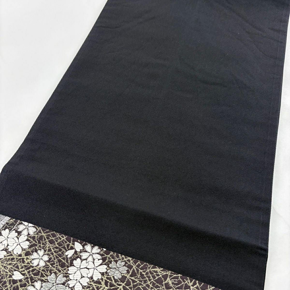 【美品】 袋帶 秀品級櫻花波銀線金金箔墨色六通純蠶絲