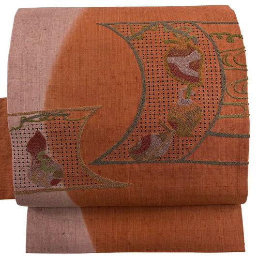 【美品】名古屋帶 秀品級 紬織織 干柿 瓢箪 刺繡 染分 紅茶 純蠶絲
