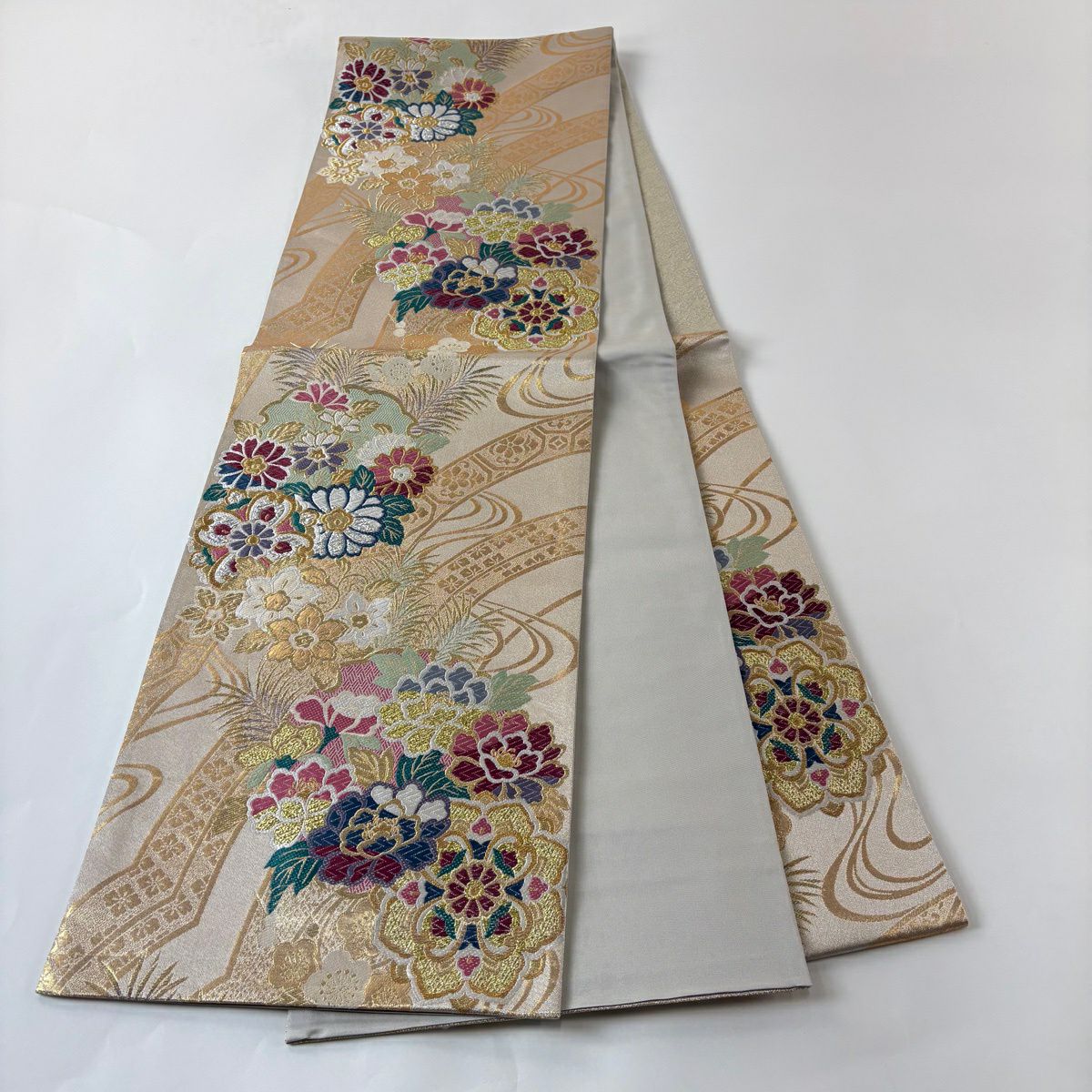 【美品】 袋帶 秀品級 華紋 牡丹 金銀彩 唐織 薄茶 六通 純蠶絲