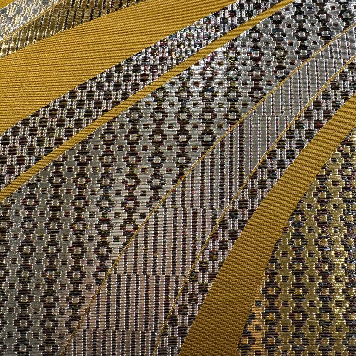 【美品】 袋帶 秀品級 幾何學 金金箔 黃土 深色 六通 純蠶絲
