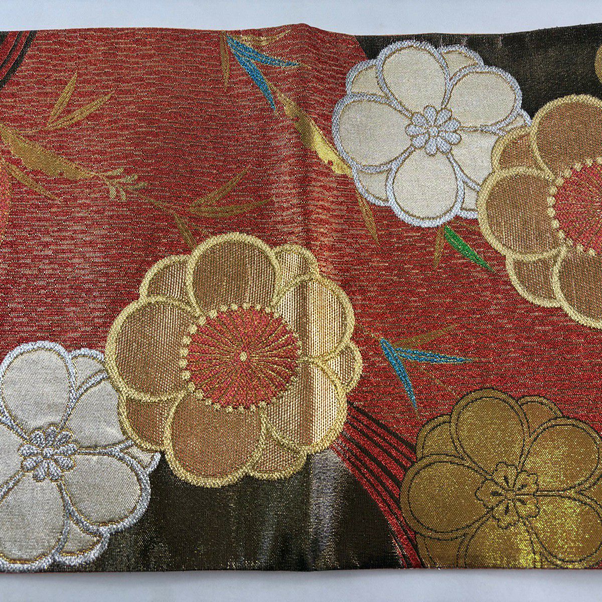 【美品】 袋帶 秀品級 附有落款 振袖禮服禮服用 草花紋紋 金銀彩 金金箔 朱色 六通 純蠶絲