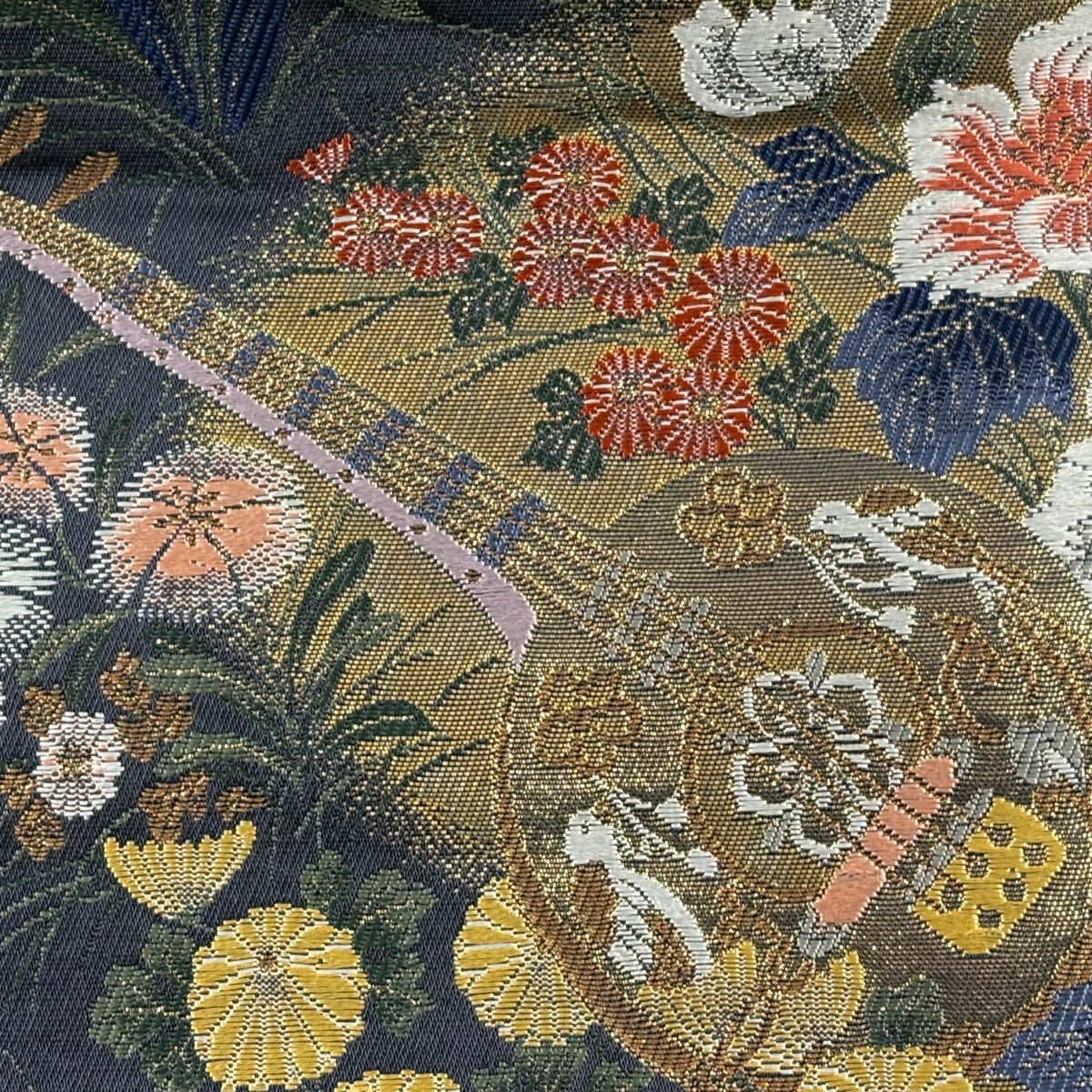 【美品】 袋帶 秀品級 樂器 草花紋 金糸 金金箔 墨 深藍 六通 純蠶絲