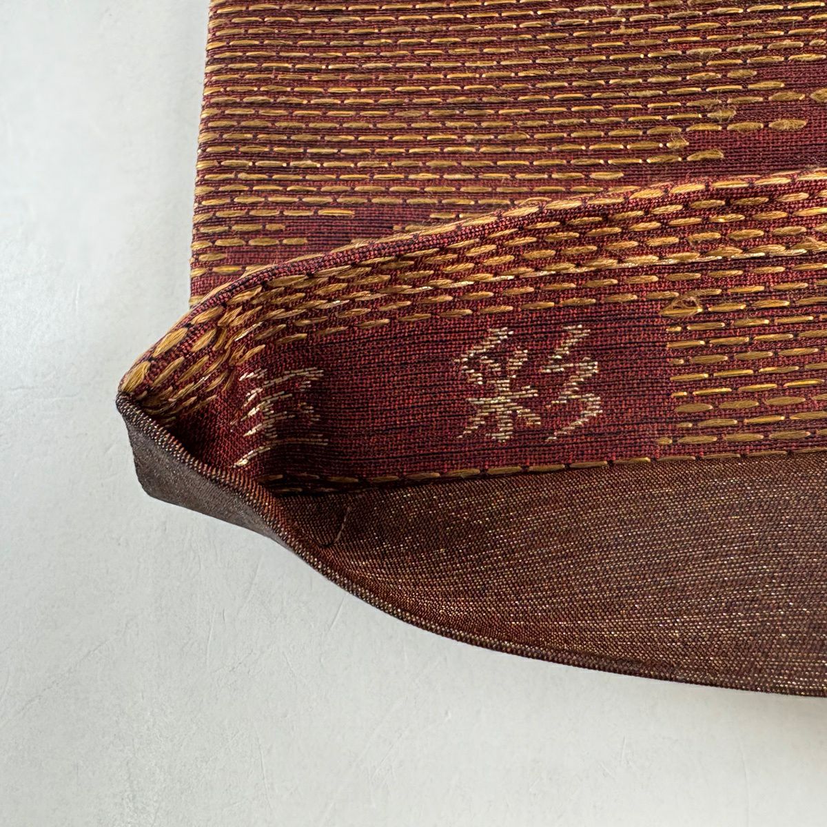 【美品】 袋帶 秀品級 幾何圖案 金金箔 深紅色 六通 純蠶絲