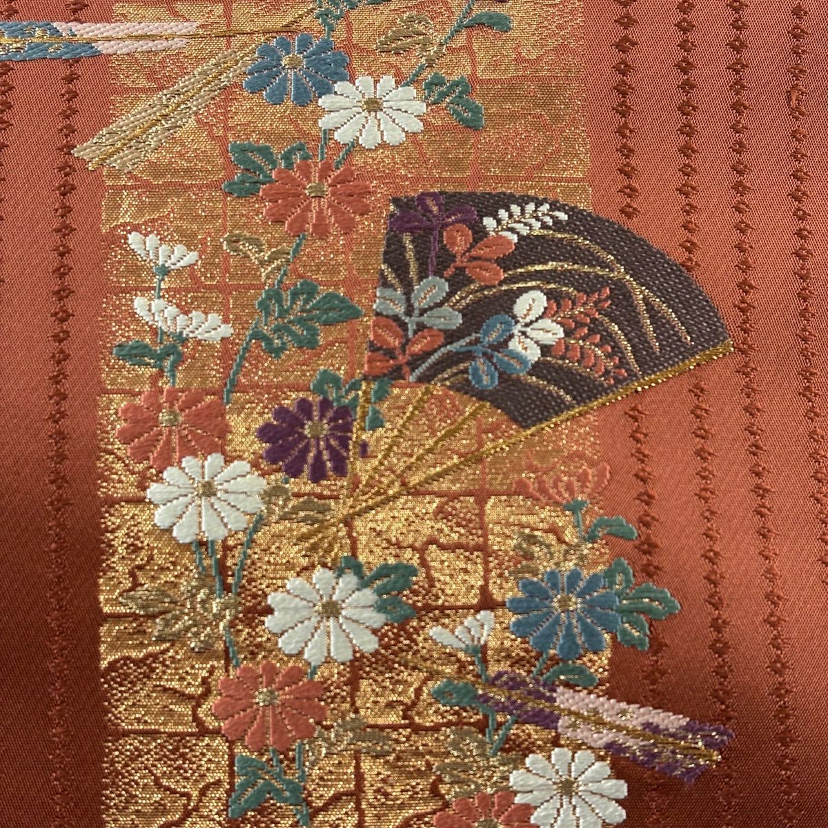 【美品】 袋帶 秀品級 扇子 秋草 金絲 金金箔 紅茶 大鼓圖案 純蠶絲