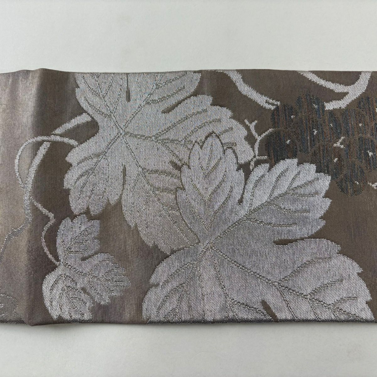 【美品】 名古屋帶 秀品級 葡萄 金銀彩 灰紫 純蠶絲
