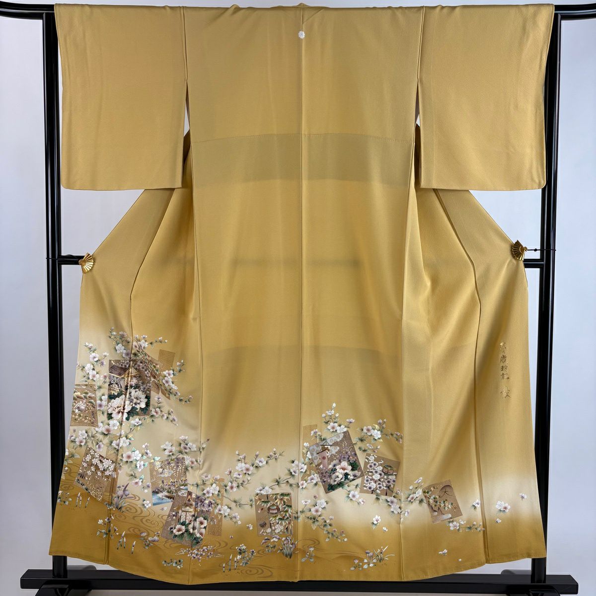 色留袖禮服 身長156cm 袖長64cm M 雙層 落款あり 色紙 草花紋紋 金彩裝飾 染分 からし色 純蠶絲 秀品級 一つ紋