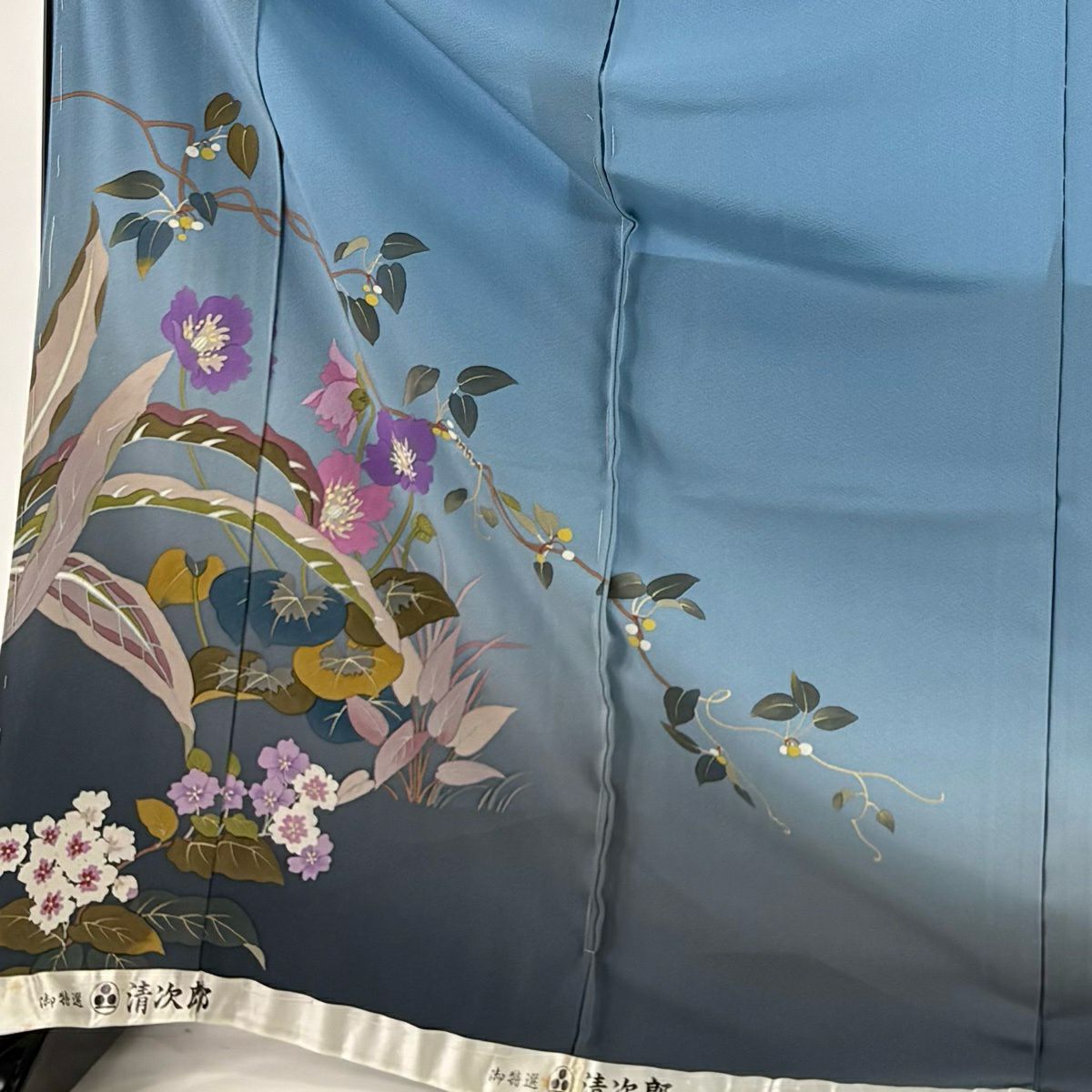 訪問服 身長176.5cm 袖長65cm 未仕立 二代目清次郎 假絵羽 落款あり 葉與實 草花紋紋 漸變 水藍 純蠶絲 優品級