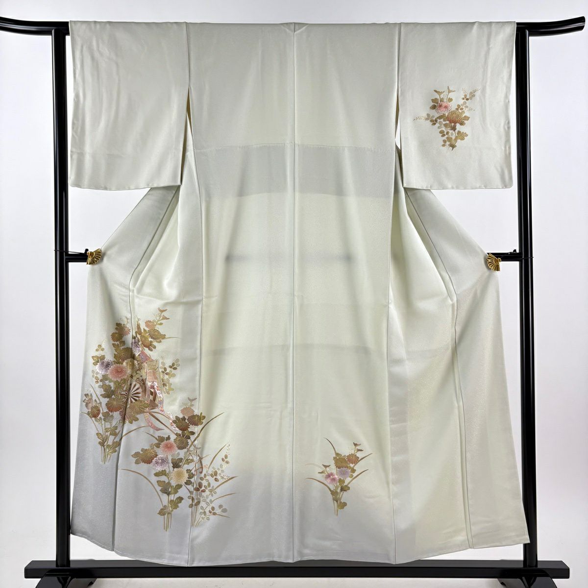 【美品】 付下 身長154.5cm 袖長62cm S 雙層 御所車 草花紋刺繡 金彩裝飾 淺綠 純蠶絲 秀品級