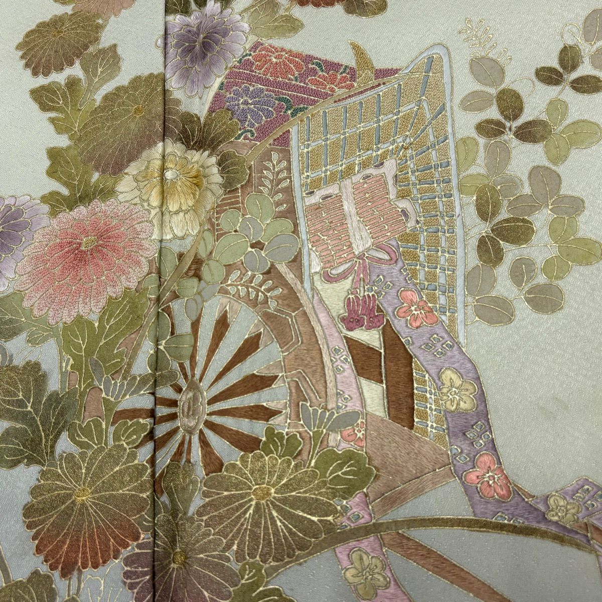 【美品】 付下 身長154.5cm 袖長62cm S 雙層 御所車 草花紋刺繡 金彩裝飾 淺綠 純蠶絲 秀品級