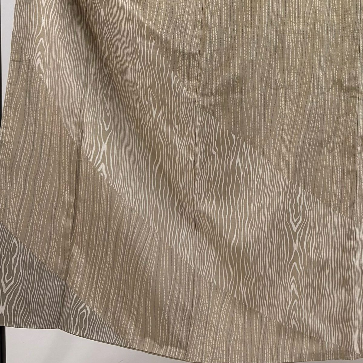 【美品】訪問服 身長151.5cm 袖長63cm S 雙層 紬織織 木目紋 よろけ縞 薄茶 純蠶絲 秀品級