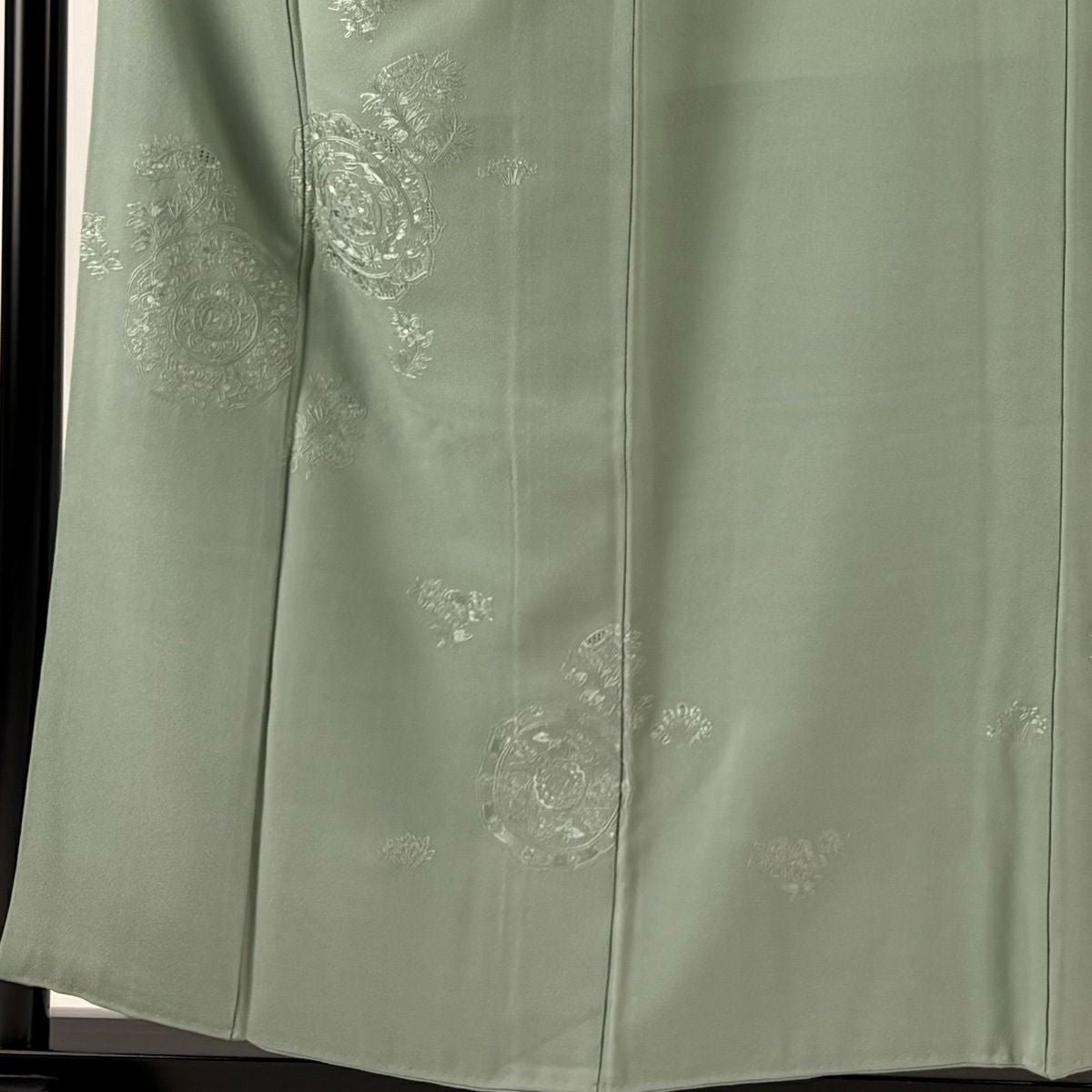付下 身長156cm 袖長63.5cm S 雙層 華紋 草花紋紋 蘇州刺繡 薄綠 純蠶絲 秀品級 一つ紋